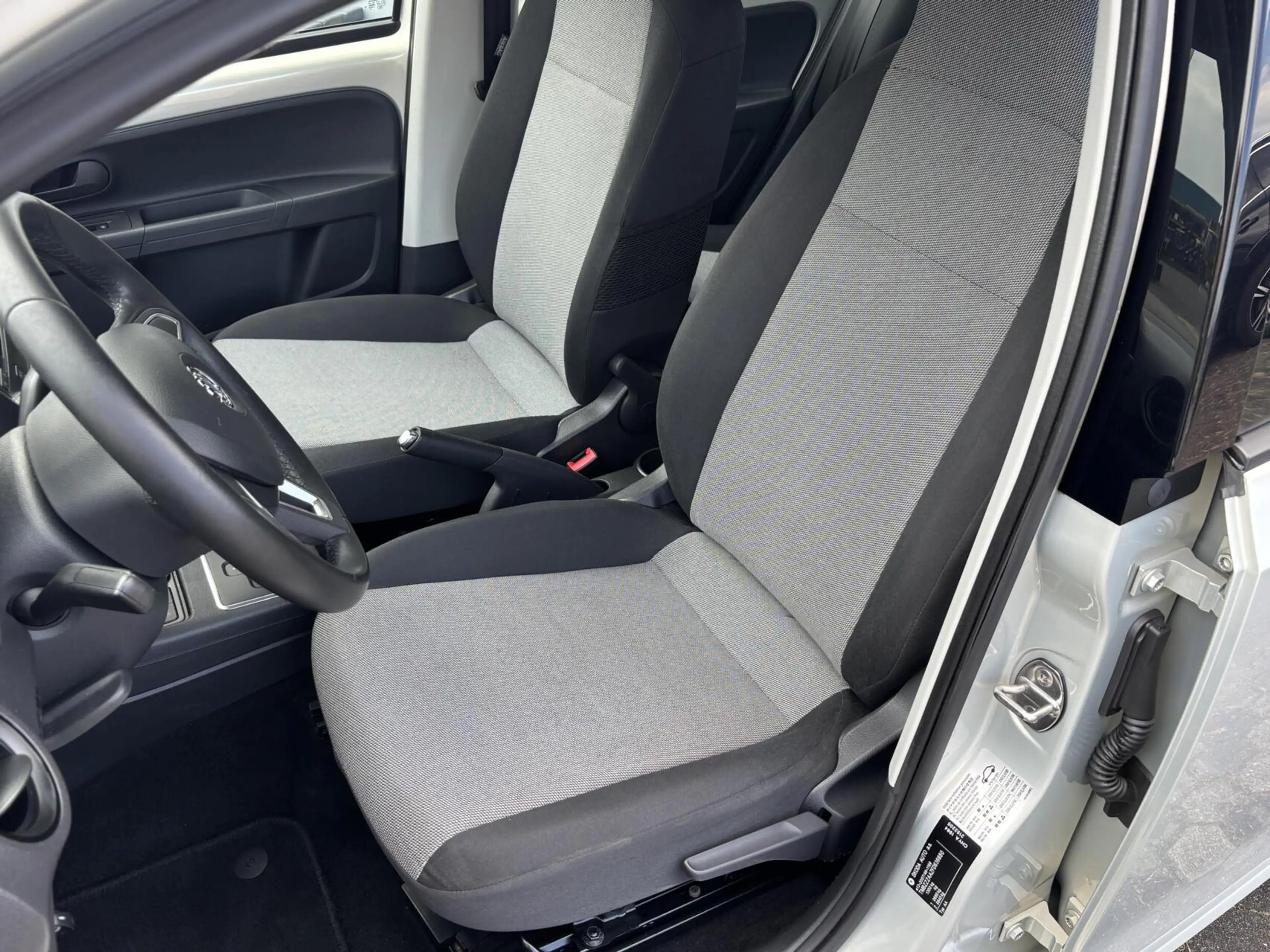 Skoda Citigo 1.0 Greentech Edition | Automaat | Navigatie | Air — photo 8