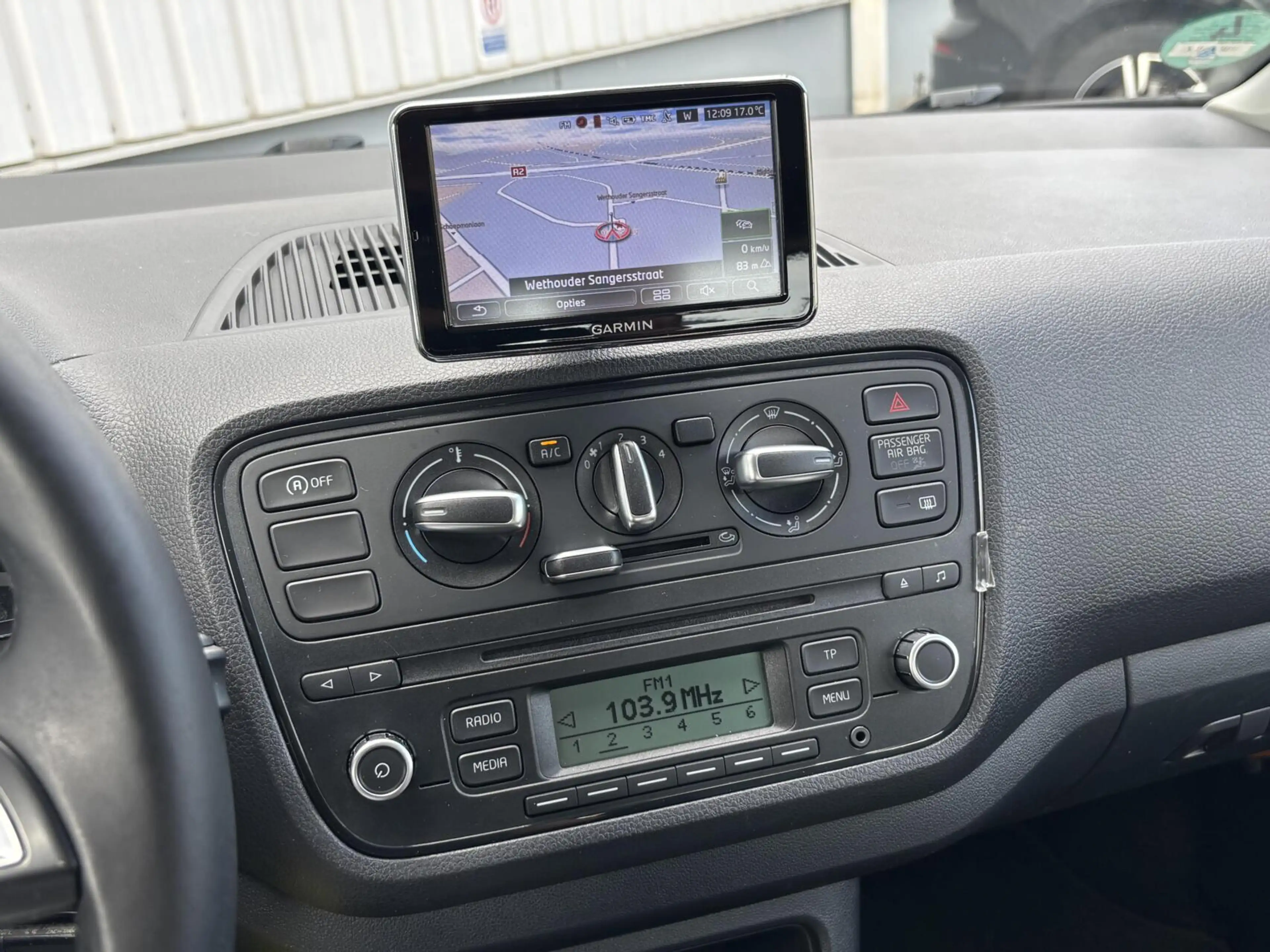 Skoda Citigo 1.0 Greentech Edition | Automaat | Navigatie | Air — photo 13