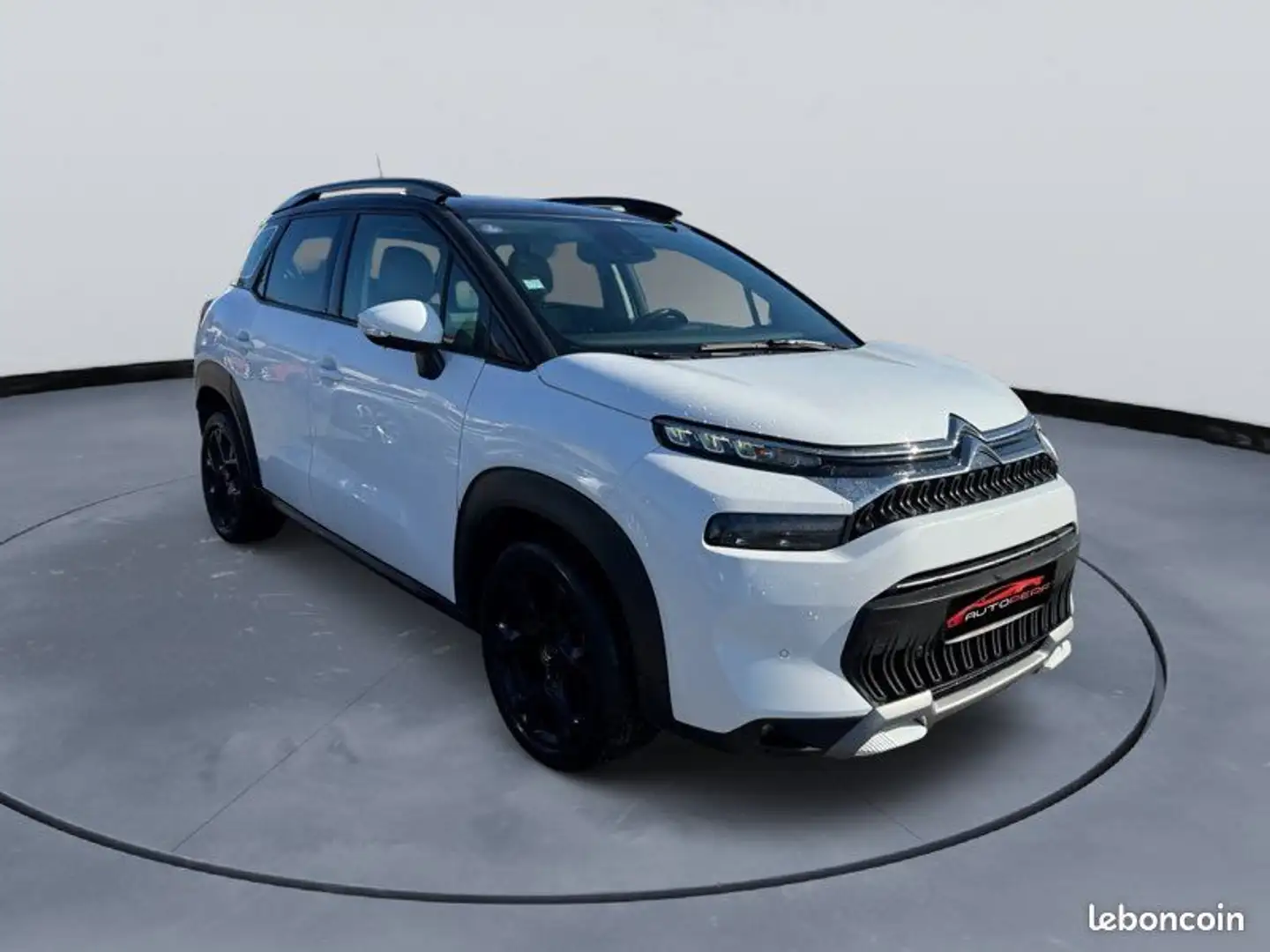 Citroen C3 Aircross Citroën 1.2 130 Ch EAT6 Shine Garantie 24 mois Pack Apple CarPlay Bluetooth Android auto Caméra de recul Régulateur vites Blanco - 2
