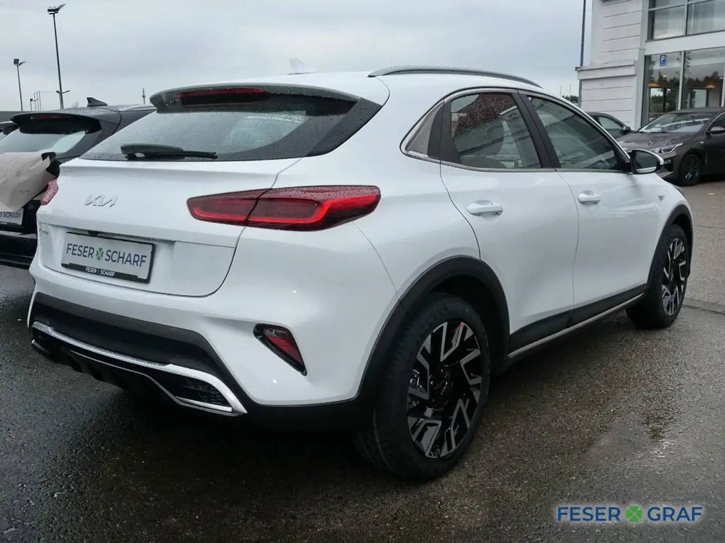 Kia XCeed 1.5T 140 VISION KOMFORT LED Teilleder SHZ Blanco - 2