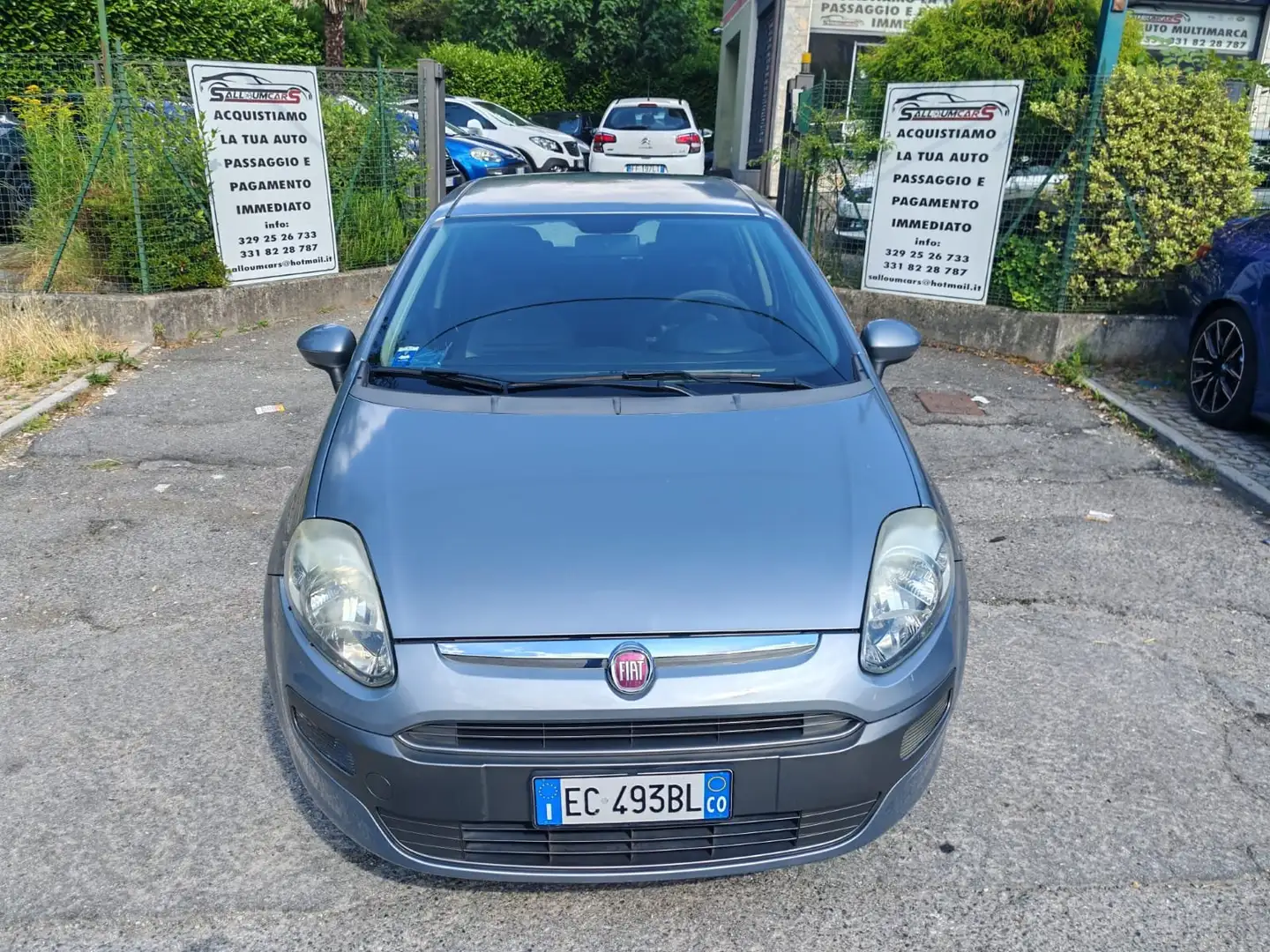 Fiat Punto Evo Punto III 2009 Evo 5p 1.2 Dynamic 65cv Grijs - 2