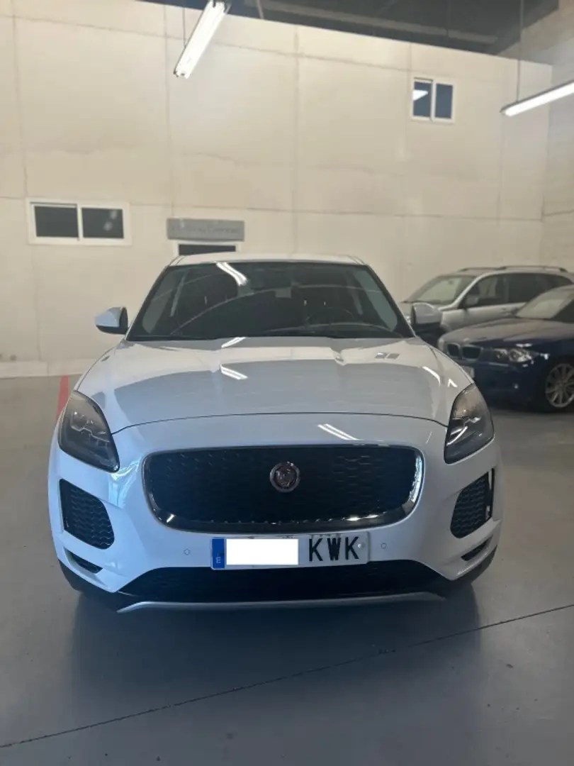 Jaguar E-Pace 2.0D I4 SE FWD 150 Blanco - 2