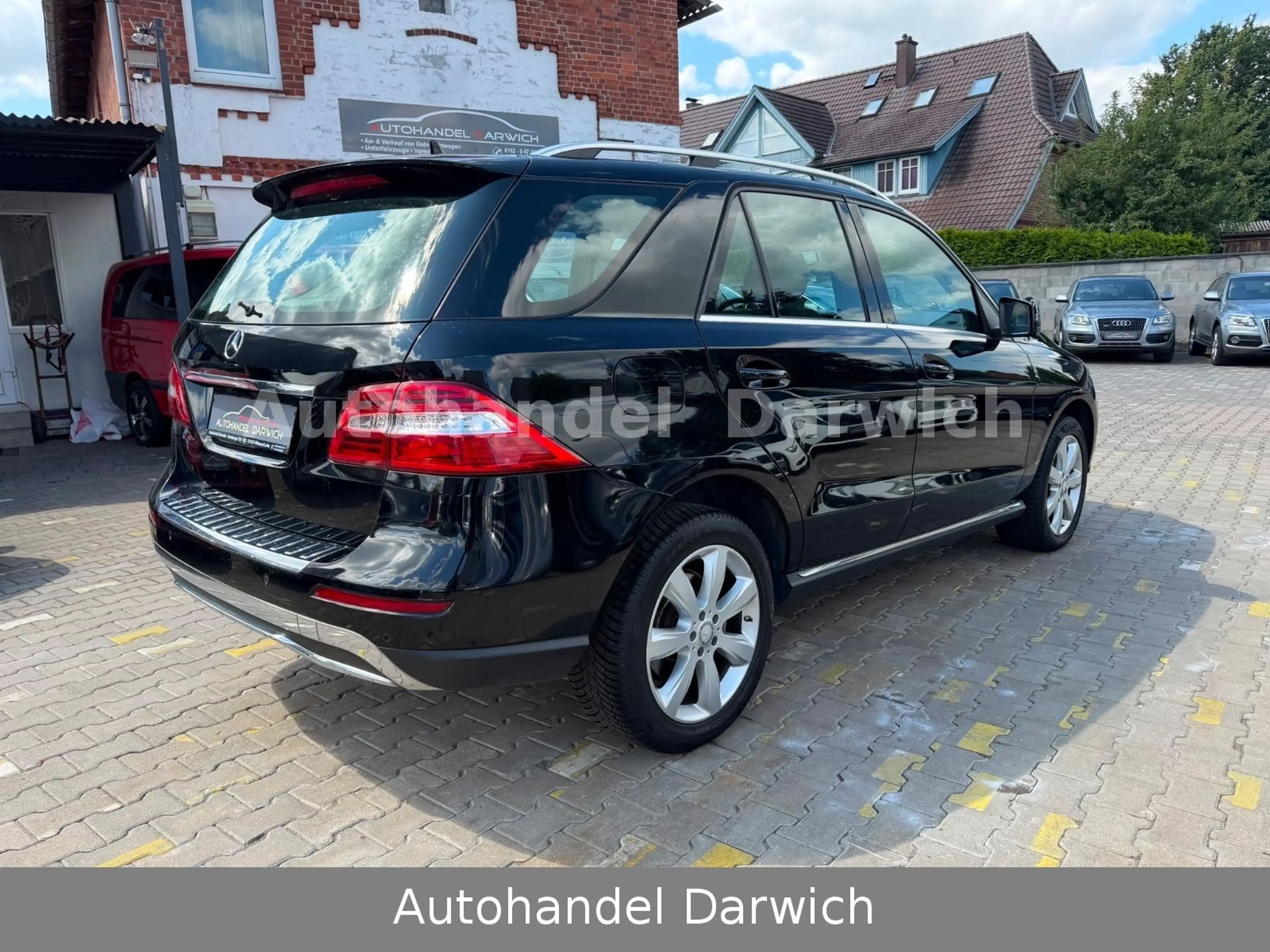 Mercedes-Benz ML 350 CDI BlueTec 4Matic 2.Hand MhwSt* — photo 2