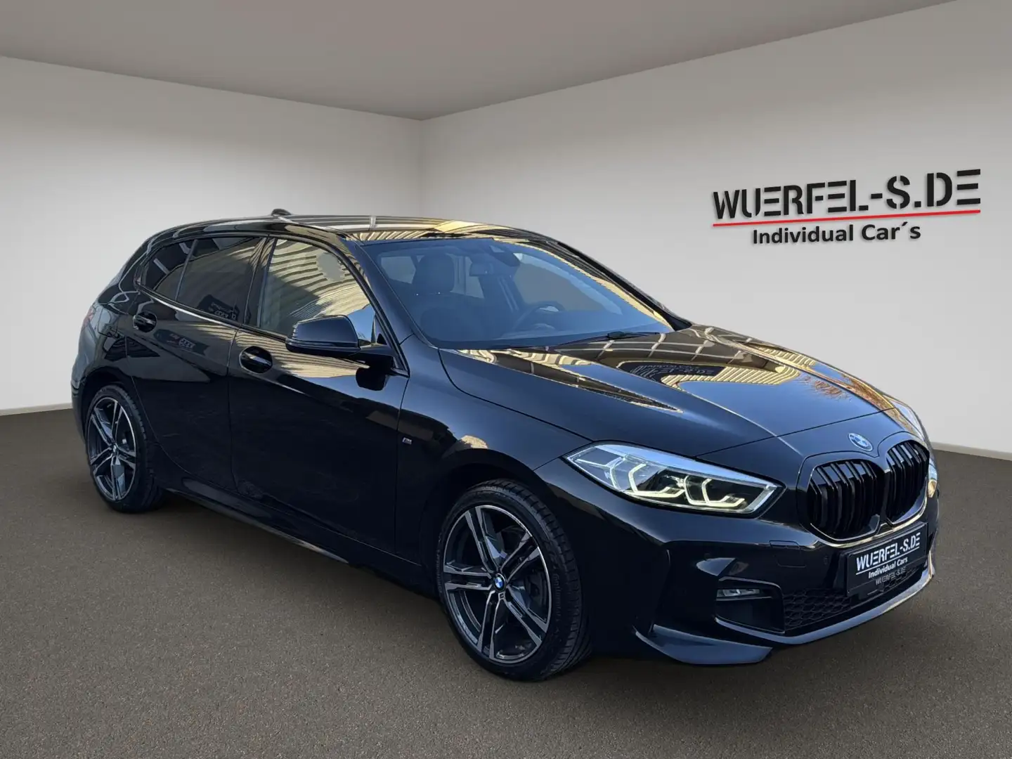 BMW 118 d MSport+StopGo+Assistent+Ambiente Noir - 1
