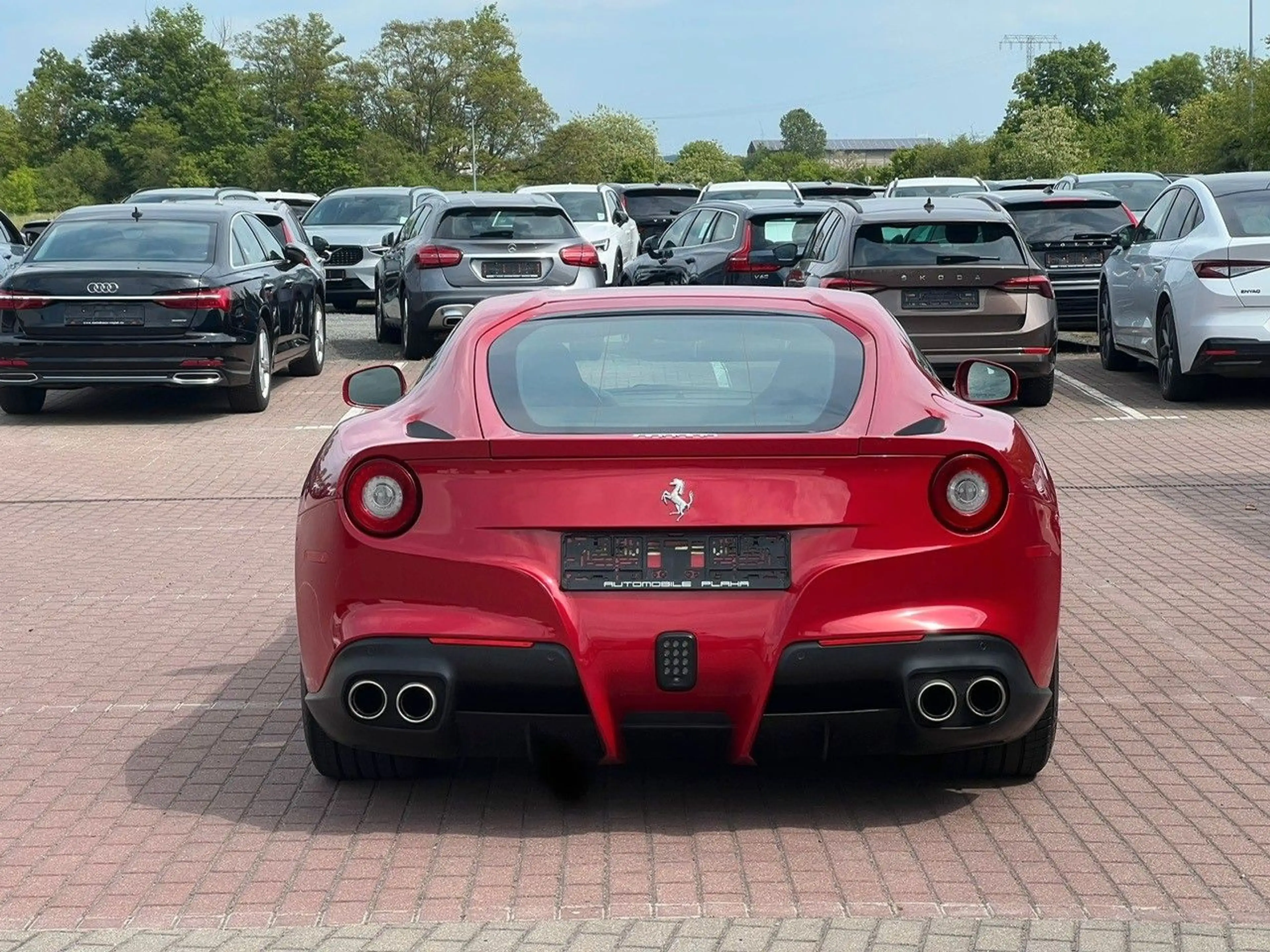 Ferrari F12 Berlinetta*Carbon*Lift*Sonderfarbe*Garantie* — photo 5
