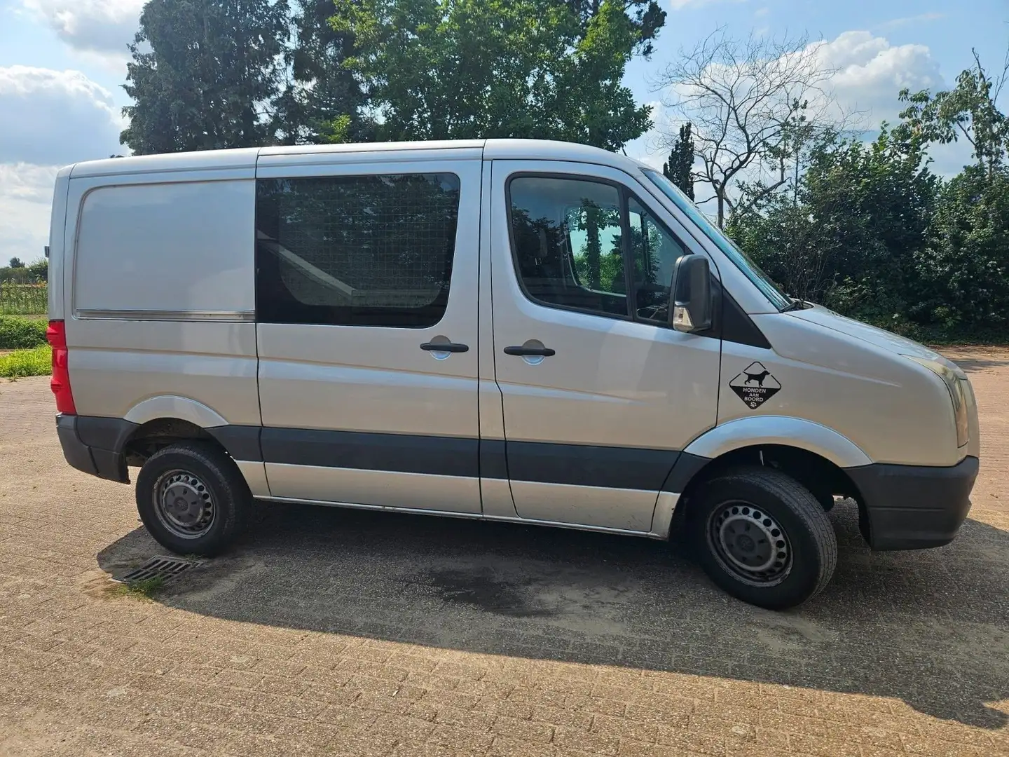 Volkswagen Crafter Crafter 30 L1H1 srebrna - 1