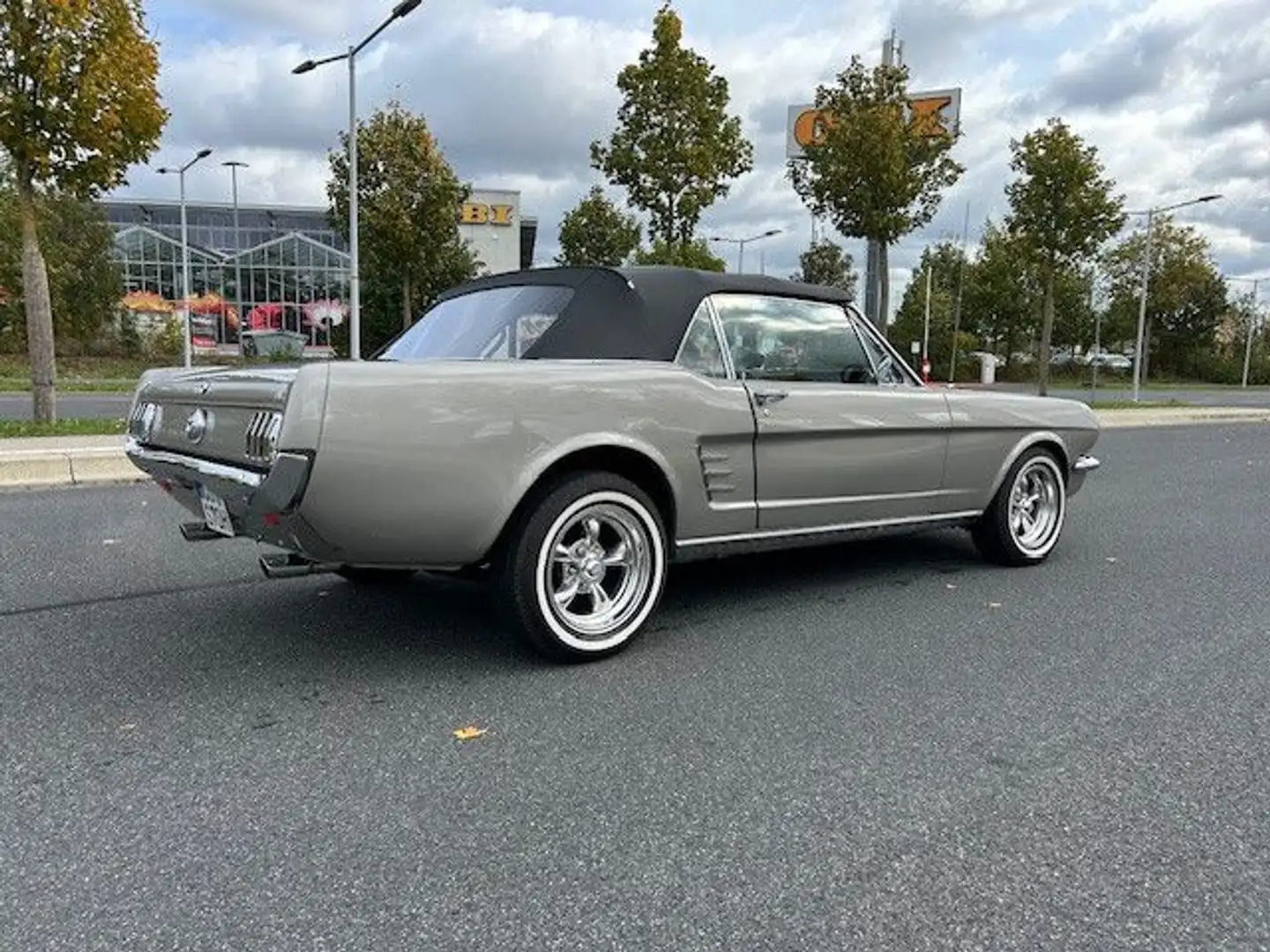 Ford Mustang V8 Cabrio "Vollrestauriert" Ezüst - 2