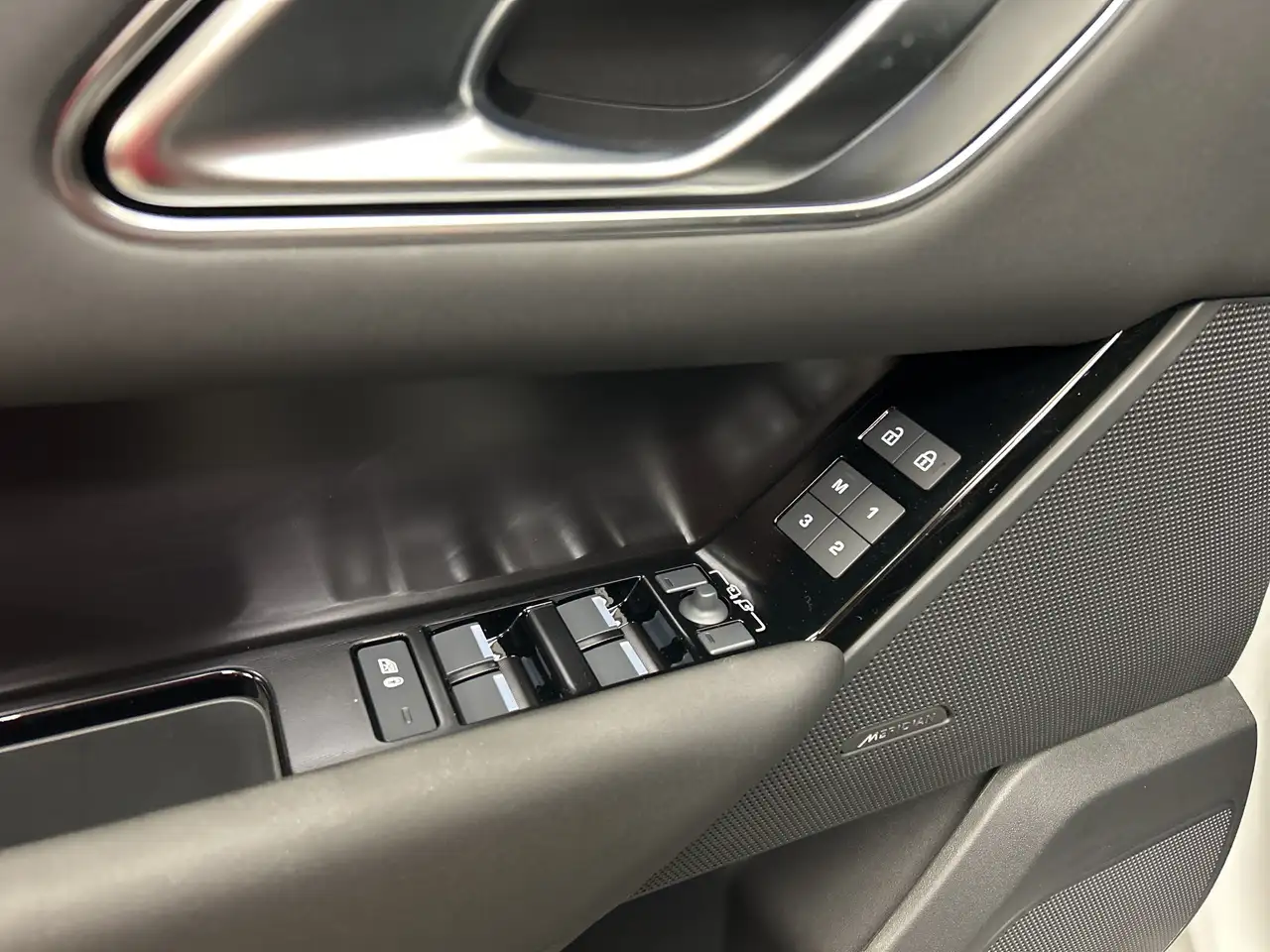 Land Rover Range Rover Velar снимка Land Rover Range Rover Velar