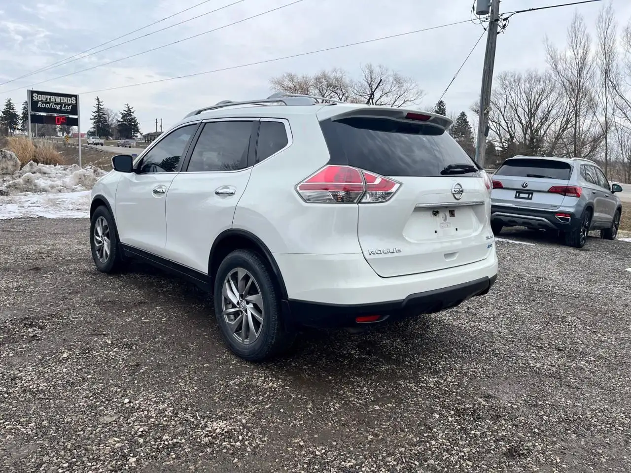 Nissan Rogue снимка Nissan Rogue
