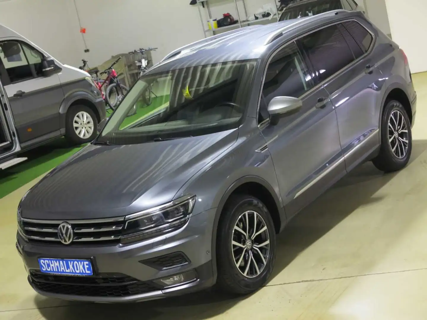 Volkswagen Tiguan Allspace 2.0TDI SCR DSG7 COMFORTL AHK Nav Grau - 2