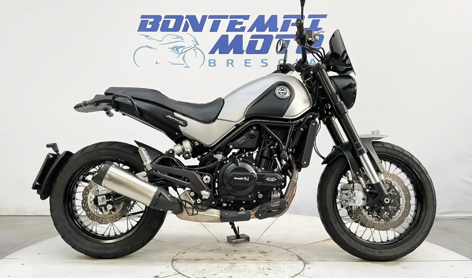 Benelli Leoncino 500 TRAIL 500 - PAT A2 - SOLO 5000 KM !!! Grigio - 1