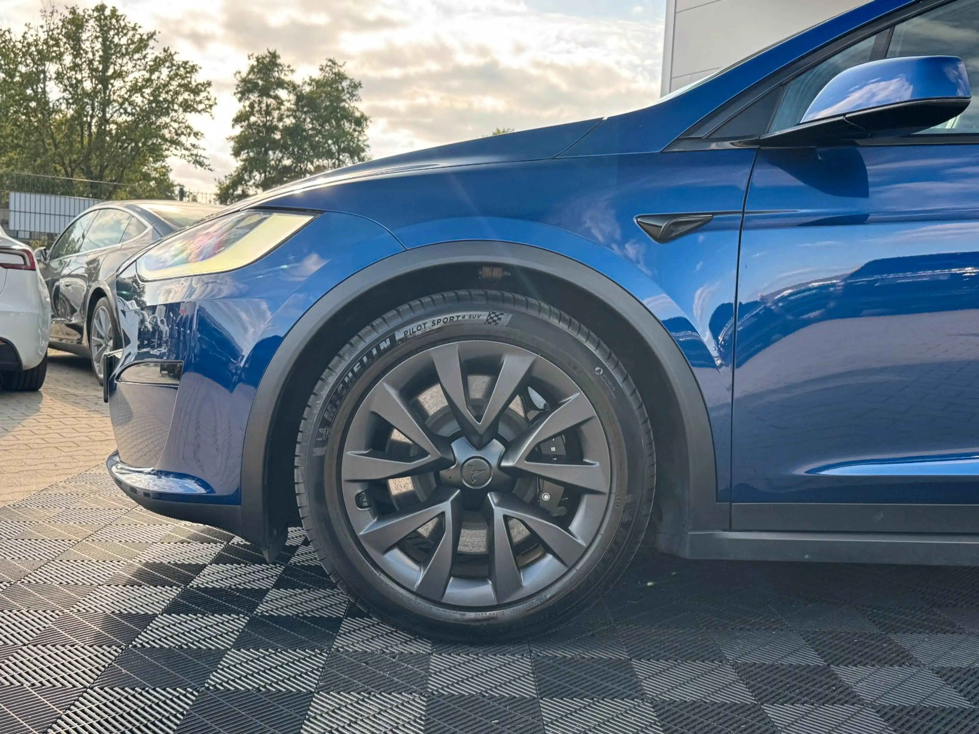 Tesla Model X MODEL X PALLADIUM | | FSD 4 USS | VAT | — photo 4