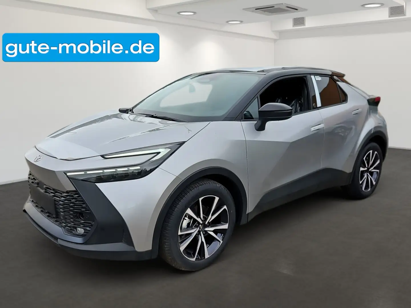 Toyota C-HR 5-Türer Team Deutschland2,0-l-Hybrid CVT 2x4 Silber - 1