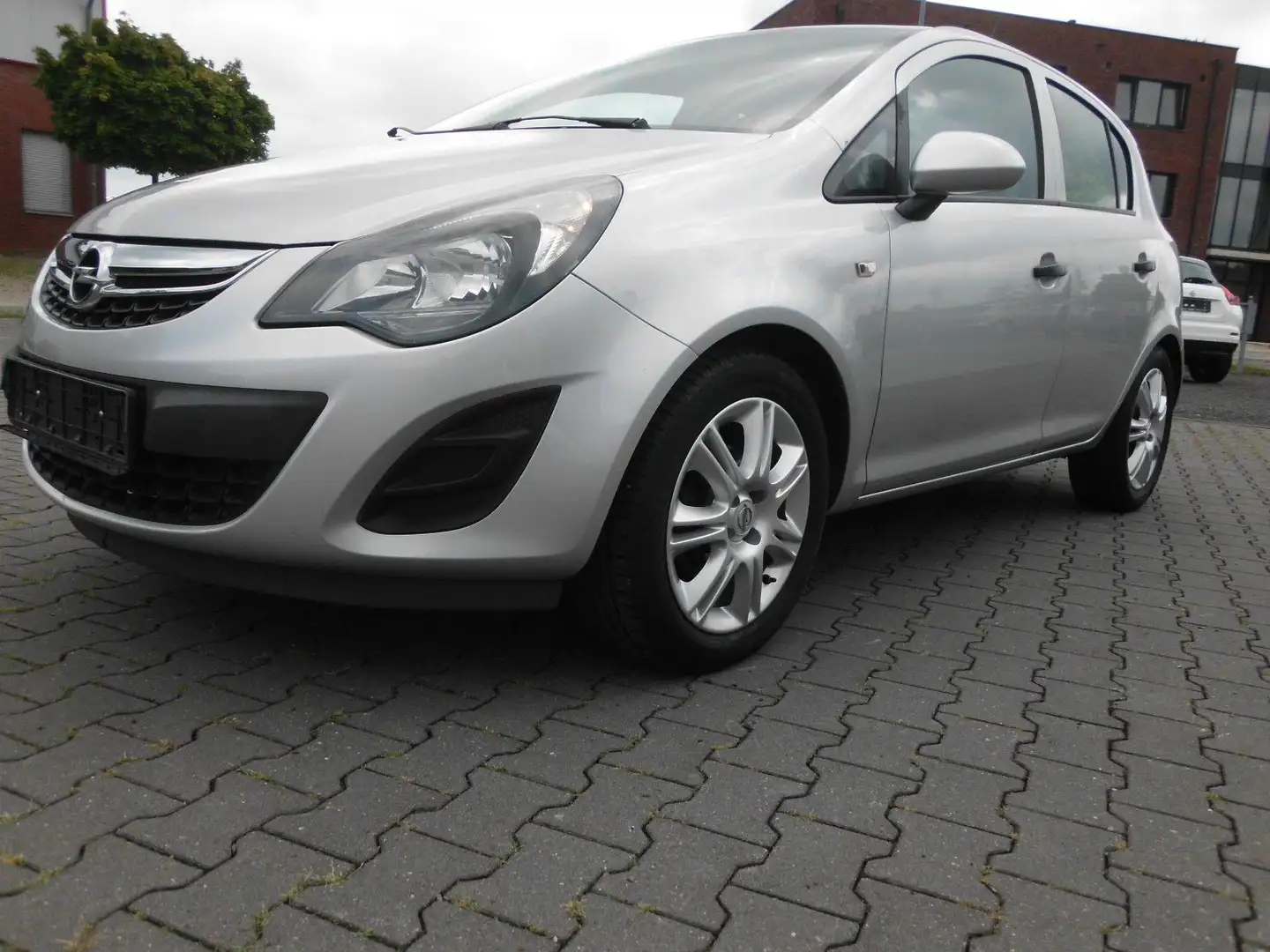 Opel Corsa 1.4 Selection 74kW KLIMA ALU aus 1.Hand Silber - 2
