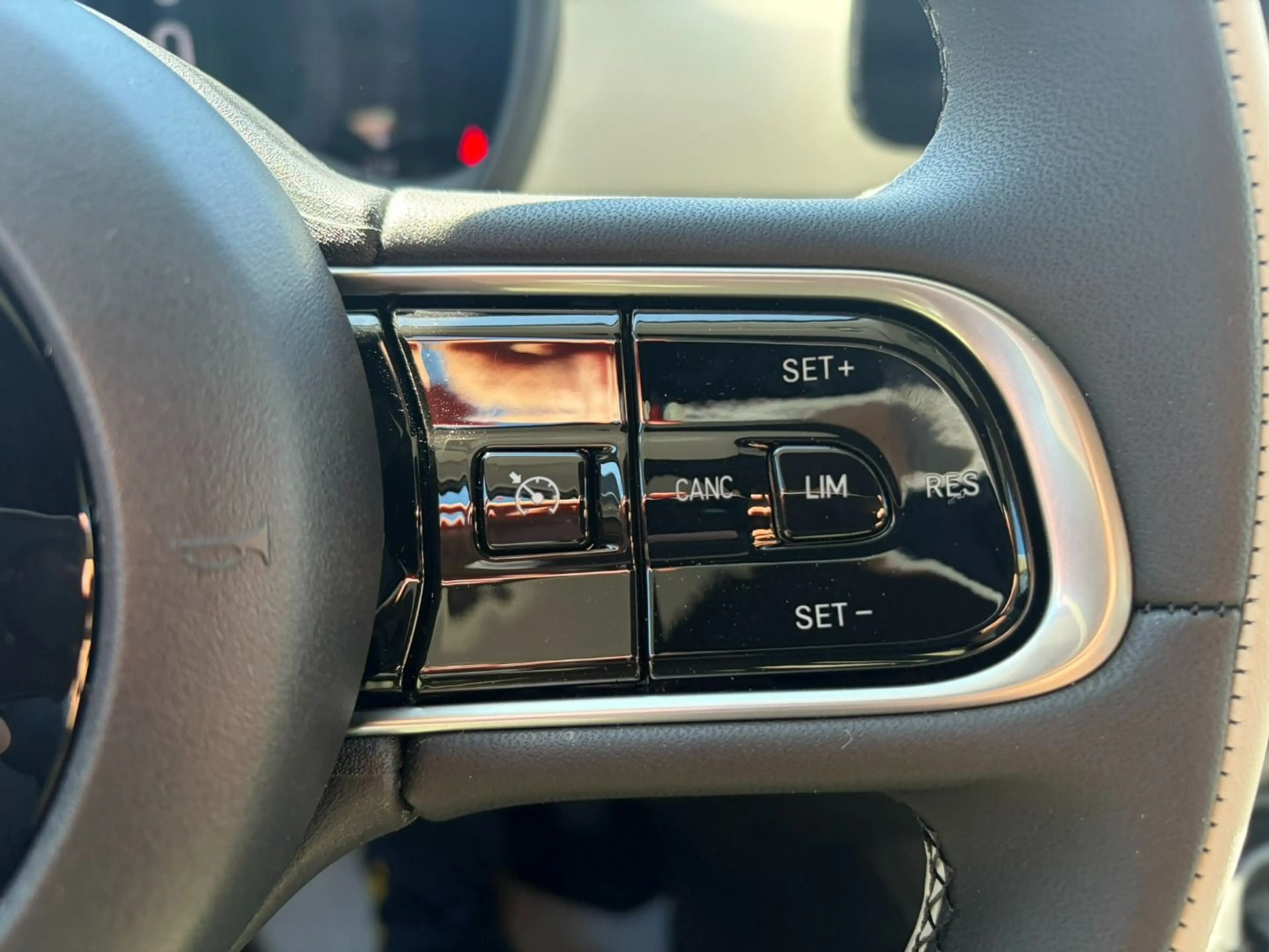 Fiat 500L 500 La Prima Cabrio — photo 15