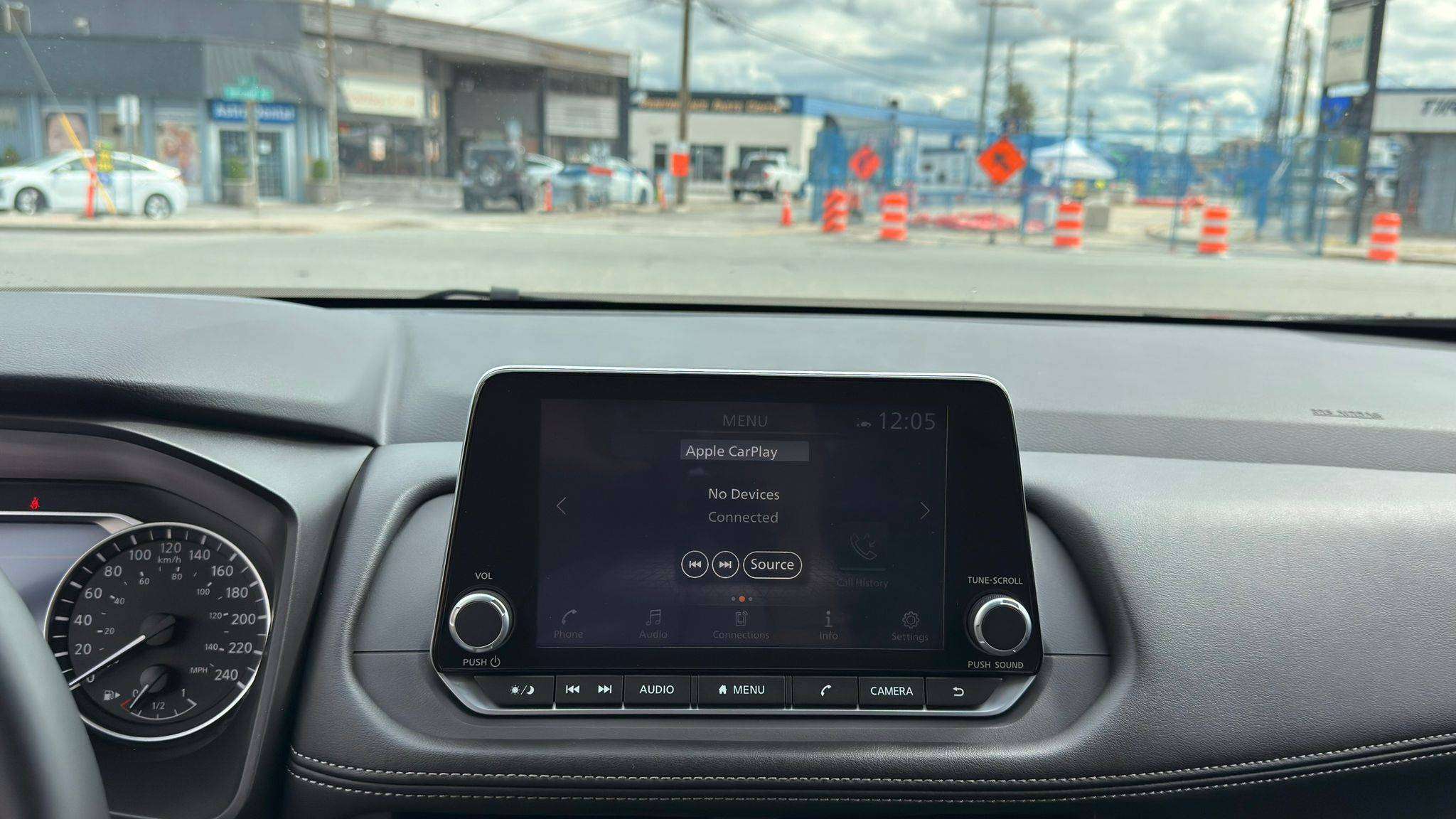 2025 Nissan Rogue — view 14