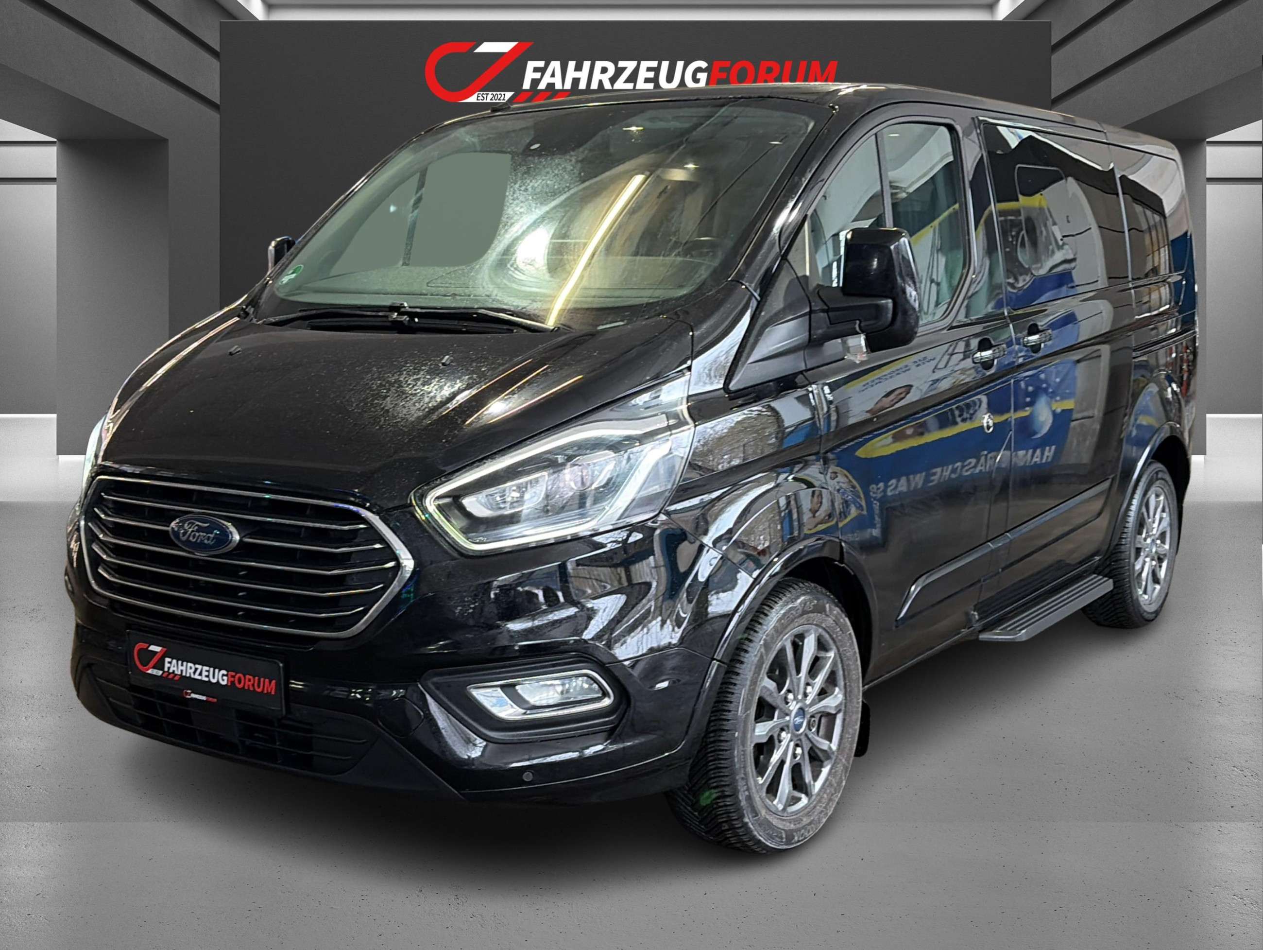 Second hand Ford Tourneo Custom 2.0 Titanium