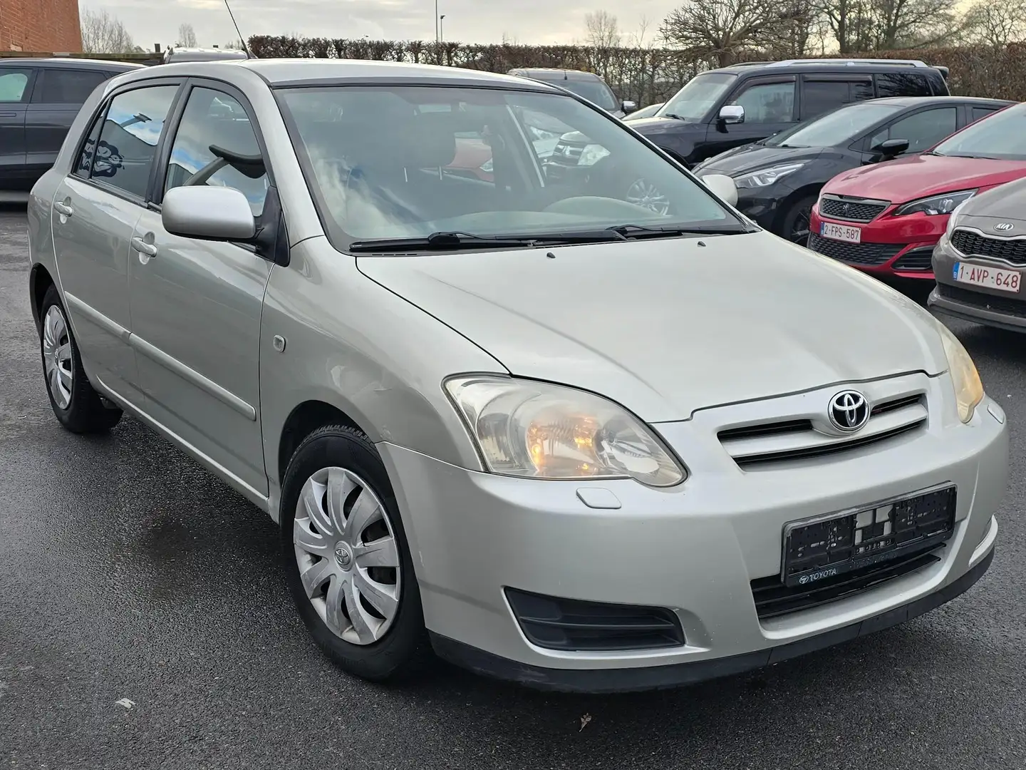 Toyota Corolla Corolla 1.6 VVT-i Executive Gris - 1