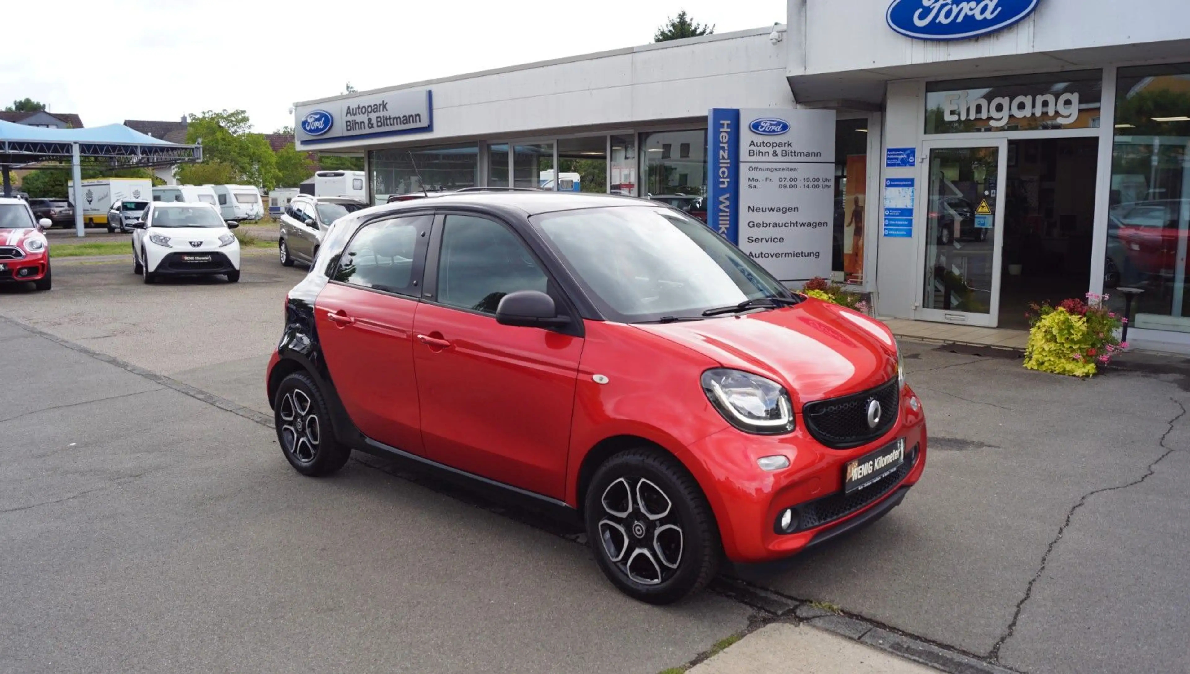 smart forFour 90 PS "PASSION" Pano+SHZ+LED+BT+Temp+PDC — photo 7