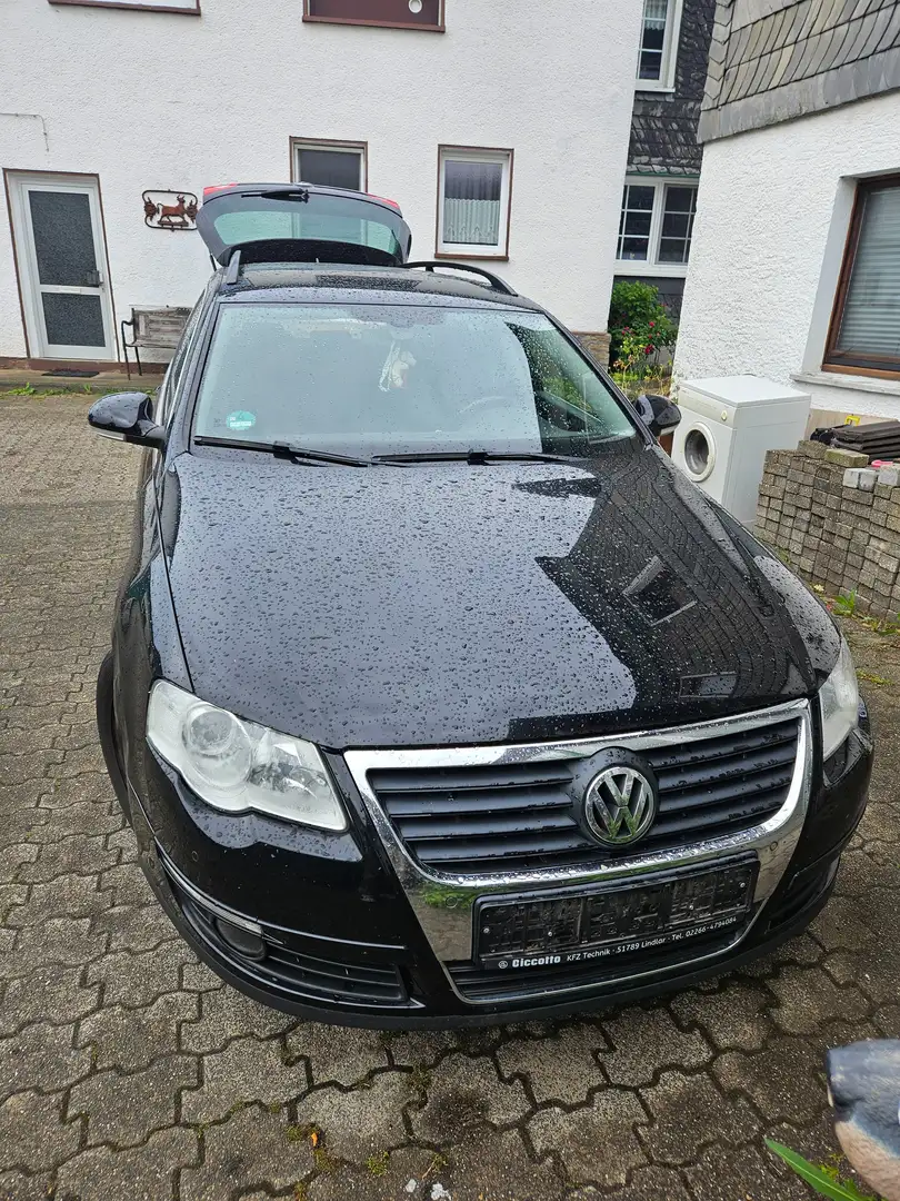 Volkswagen Passat Variant Passat Variant 2.0 TDI DPF DSG Individual Чёрный - 1