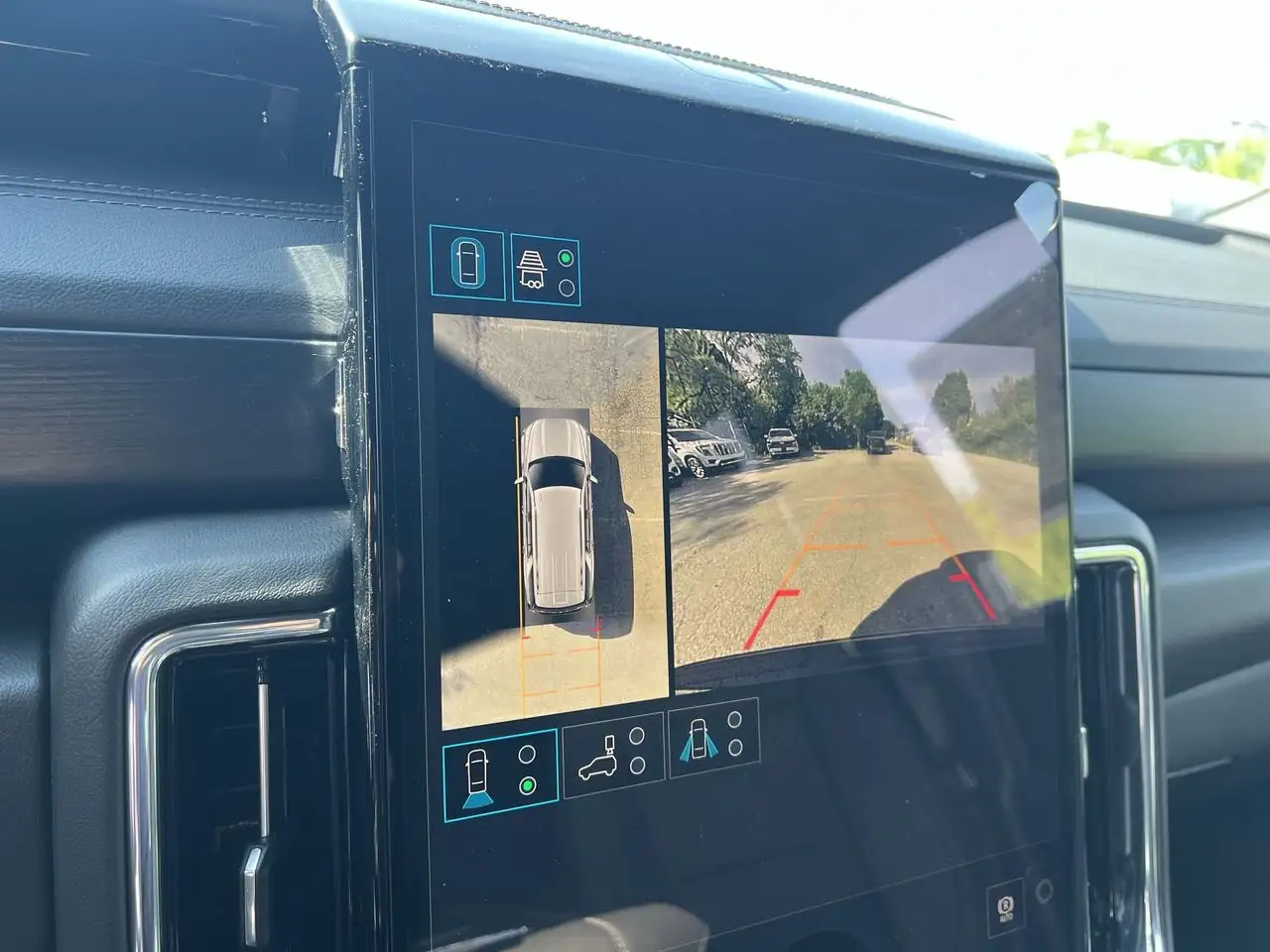 GMC Yukon снимка GMC Yukon