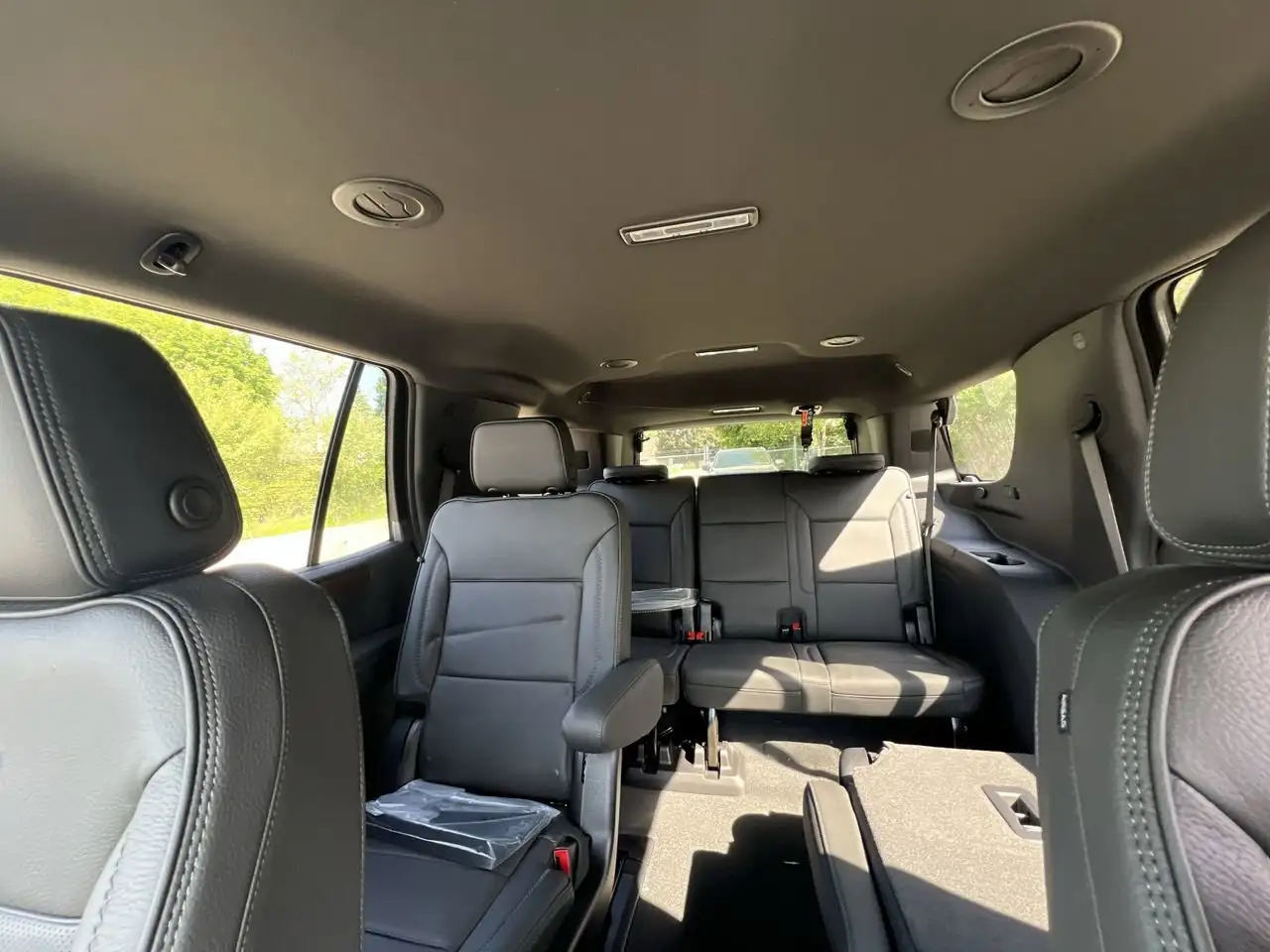 GMC Yukon снимка GMC Yukon