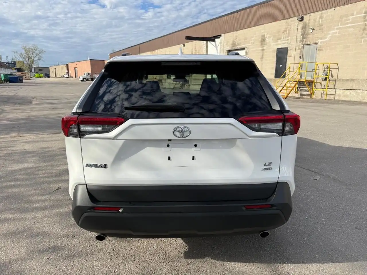 Toyota RAV 4 снимка Toyota RAV 4