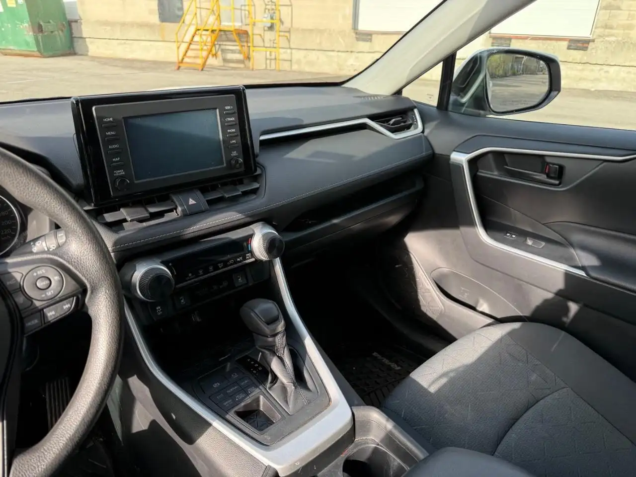 Toyota RAV 4 снимка Toyota RAV 4