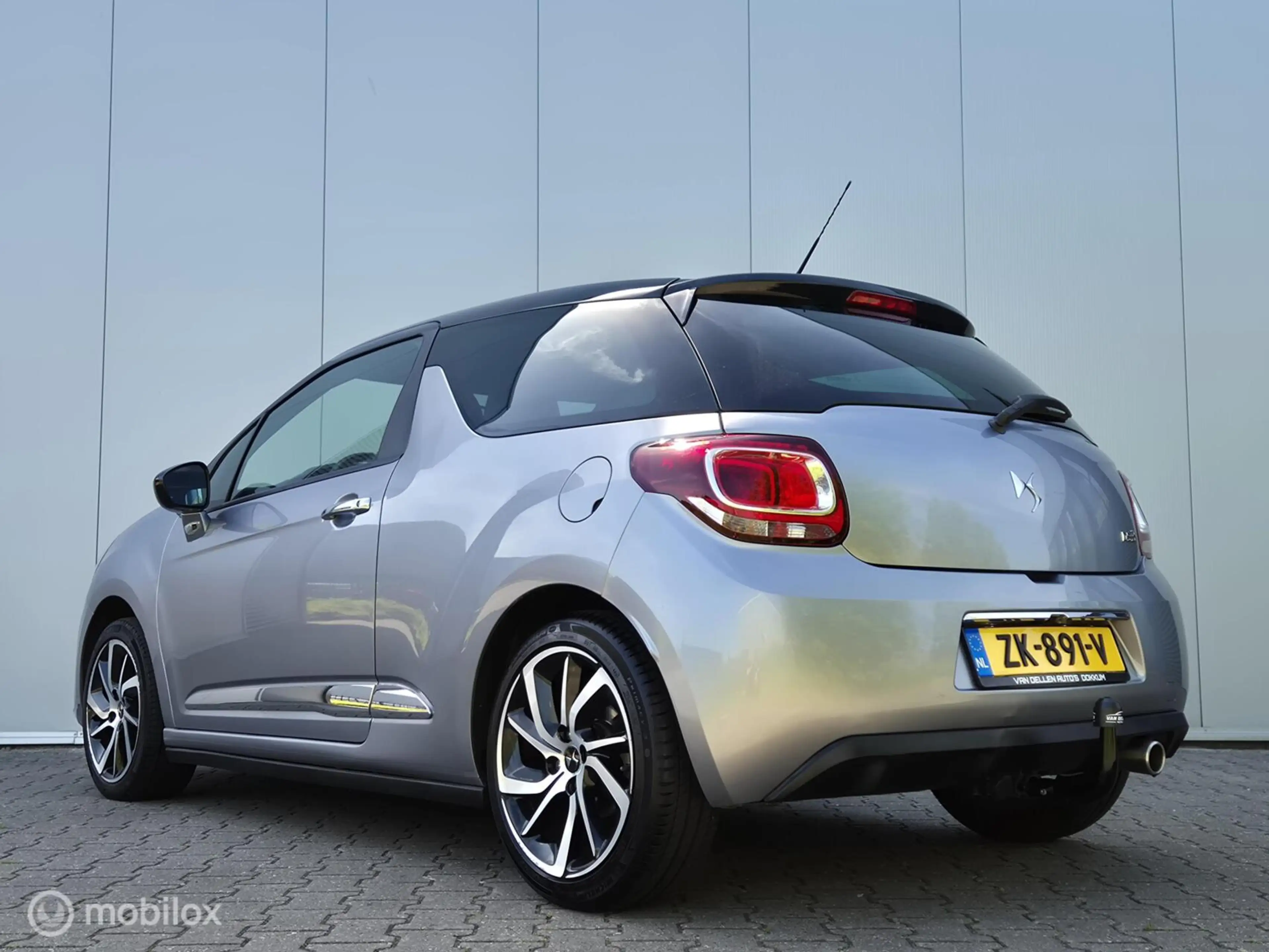 DS Automobiles DS 3 1.2 PURETECH CONNECTED CHIC AUTOMAAT/LED/CAMERA/TR — photo 3