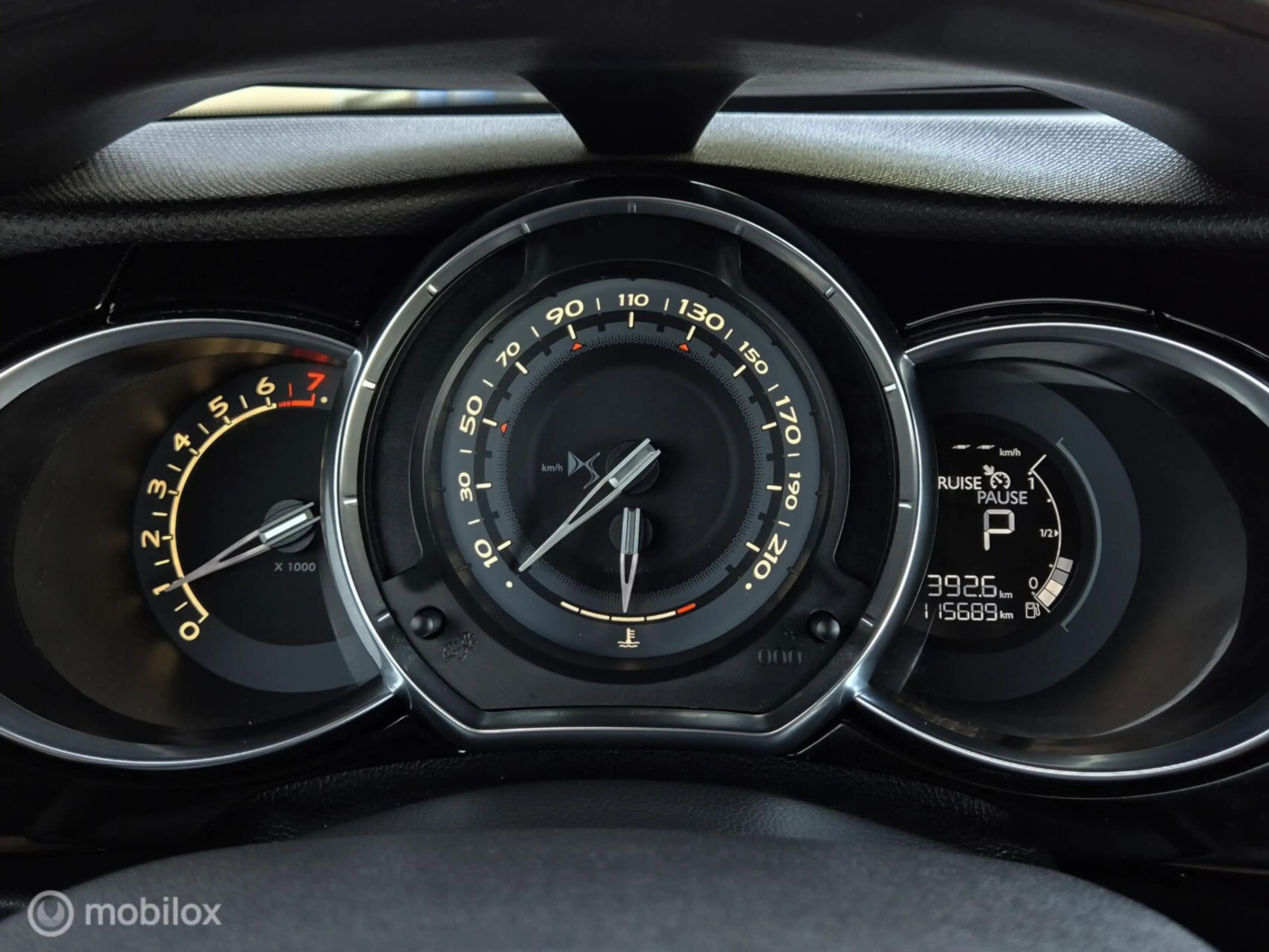 DS Automobiles DS 3 1.2 PURETECH CONNECTED CHIC AUTOMAAT/LED/CAMERA/TR — photo 50