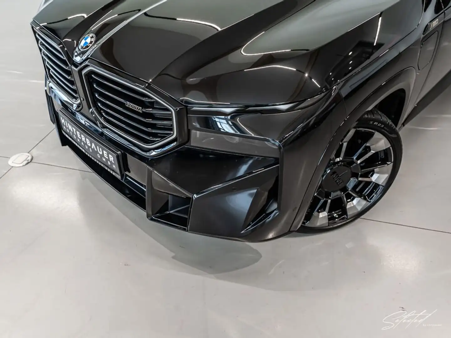 BMW XM V8 *BOWERS WILKING*SOFT-CLOSE*DIAMOND-GLOW*LED* Schwarz - 2