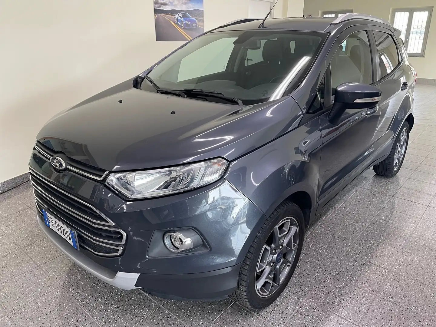 Ford EcoSport 1.5 TDCi Titanium CON PROMO PLUS Gris - 2
