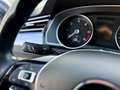 Volkswagen Passat Variant NUR 66TSD KM *1BESITZ*MWST*ABSTANDTEMP*NAVIGATION* Grau - thumbnail 16