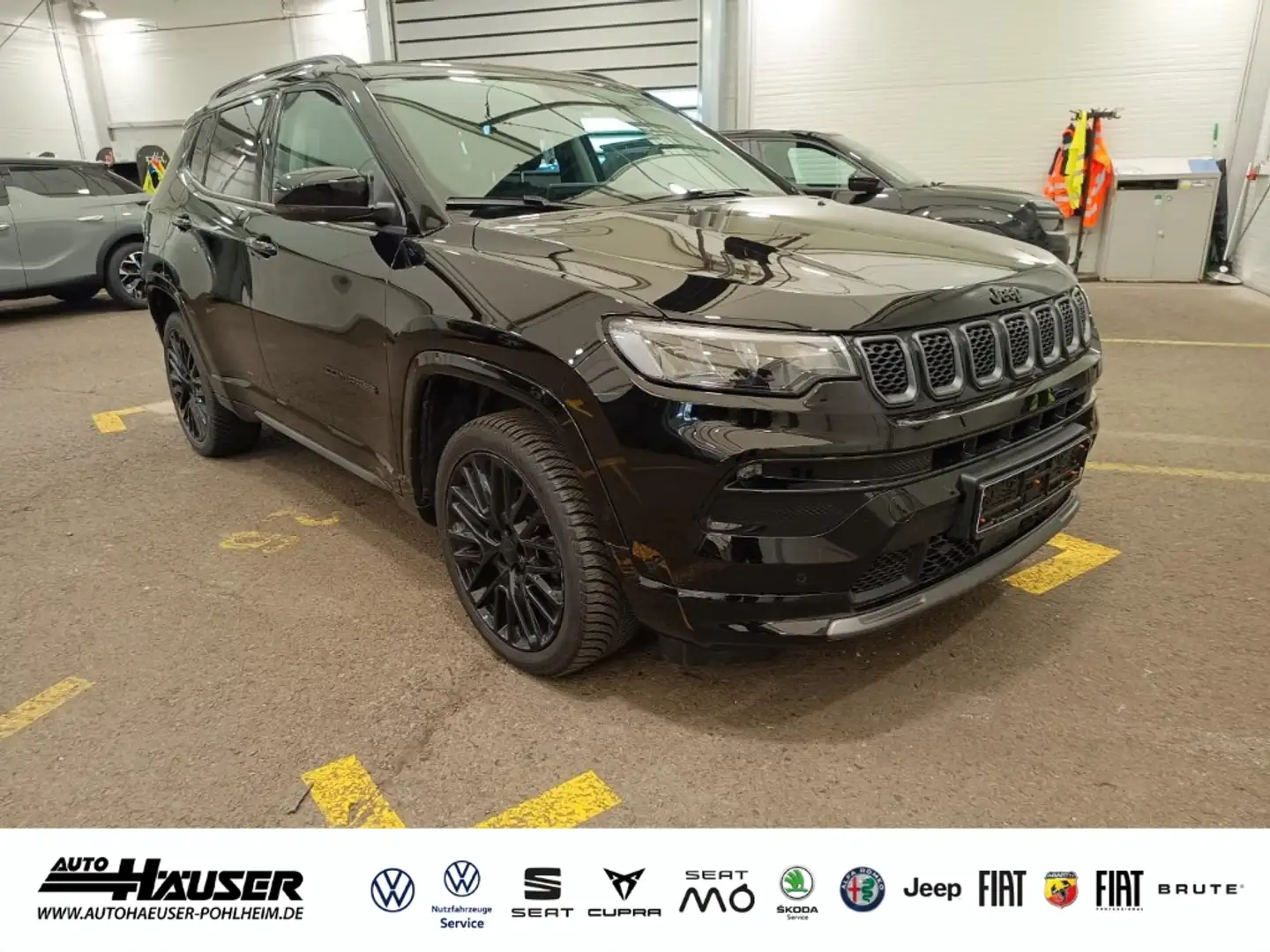 Jeep Compass e-Hybrid MY23 ''S'' 1.5 T4 DCT MHEV LEDER EL. HECK Schwarz - 2