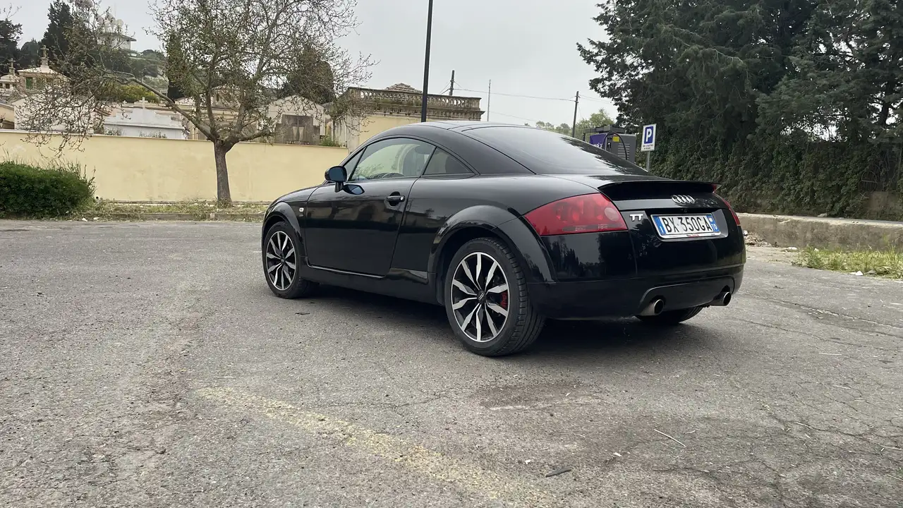 Audi TT 1.8t, foto 1
