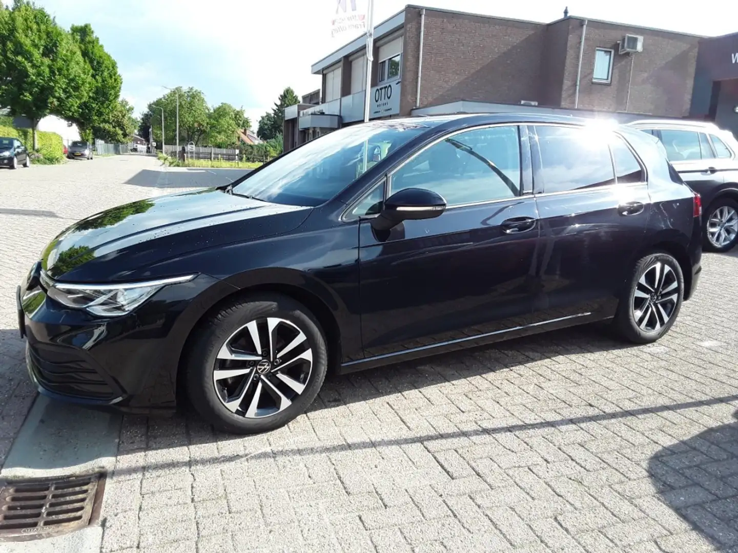 Volkswagen Golf 2.0 TDI DSG STYLE UNITED / NAVI / ACC Noir - 2