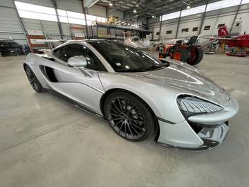 Coupé V8 3.8 570 ch