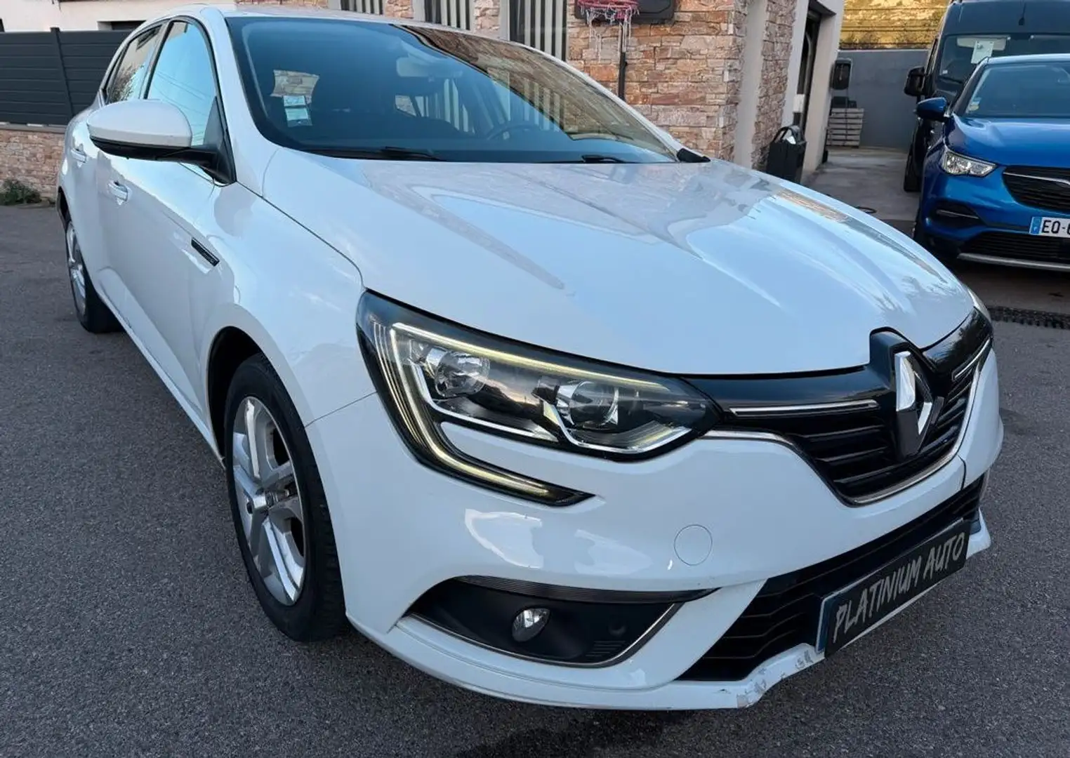 Renault Megane 4 1.5 DCI 90 Energy Business Blanc - 2