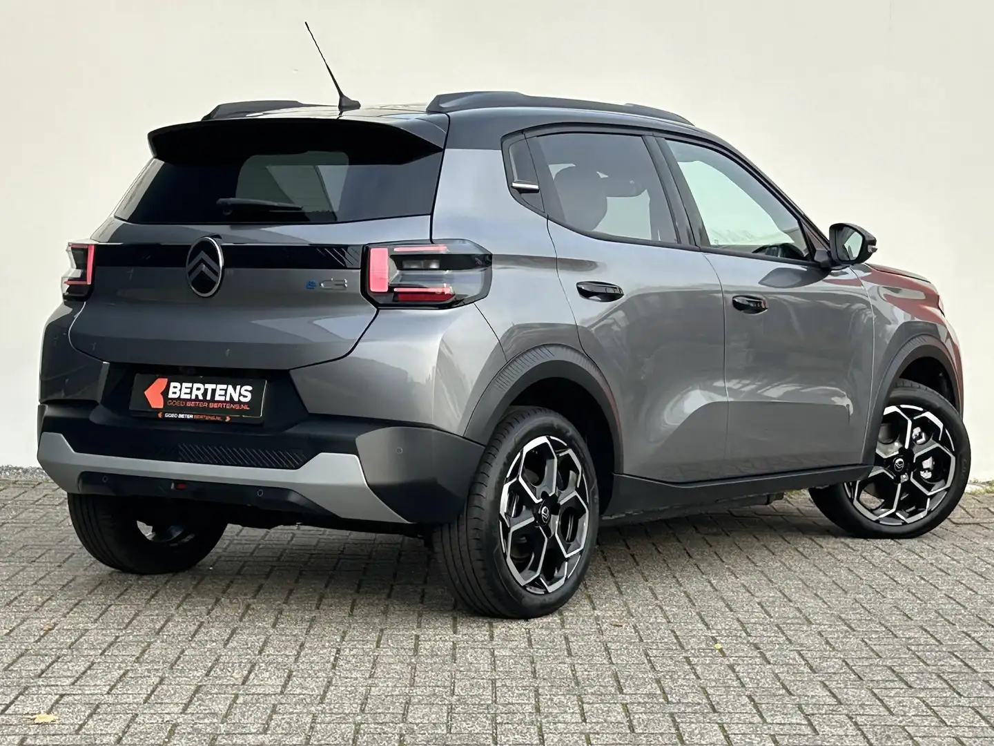 Citroen C3 Ë-C3 Max 113pk 44 kWh | Winterpakket | 17% bijtell Grijs - 2