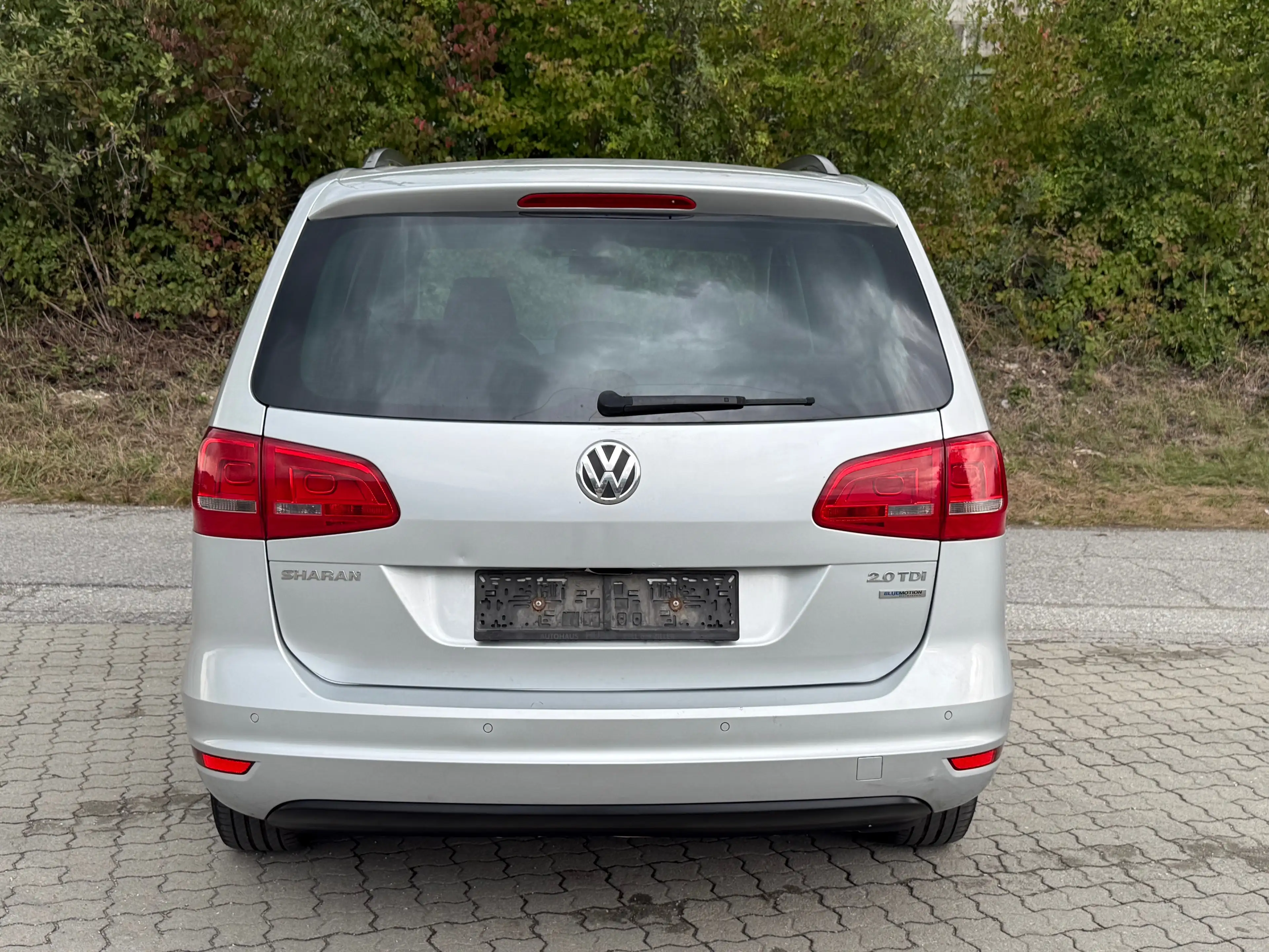 Volkswagen Sharan 2.0 TDI — photo 7