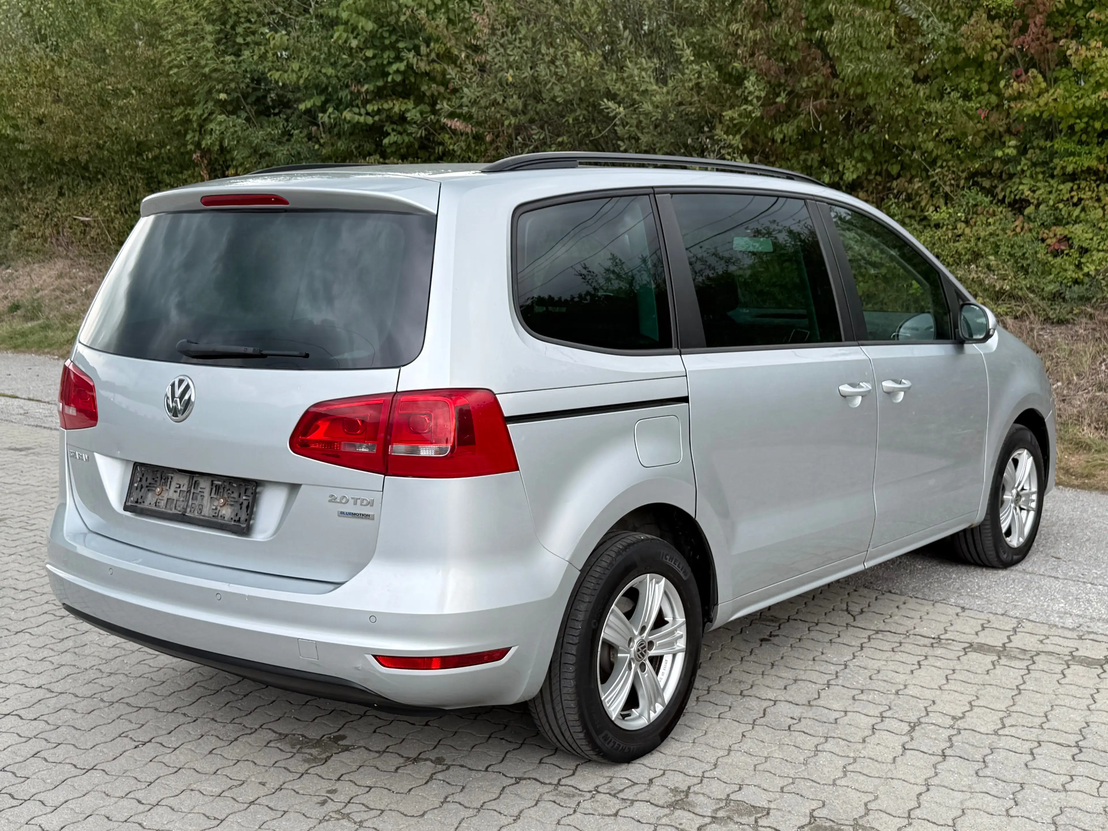 Volkswagen Sharan 2.0 TDI — photo 6