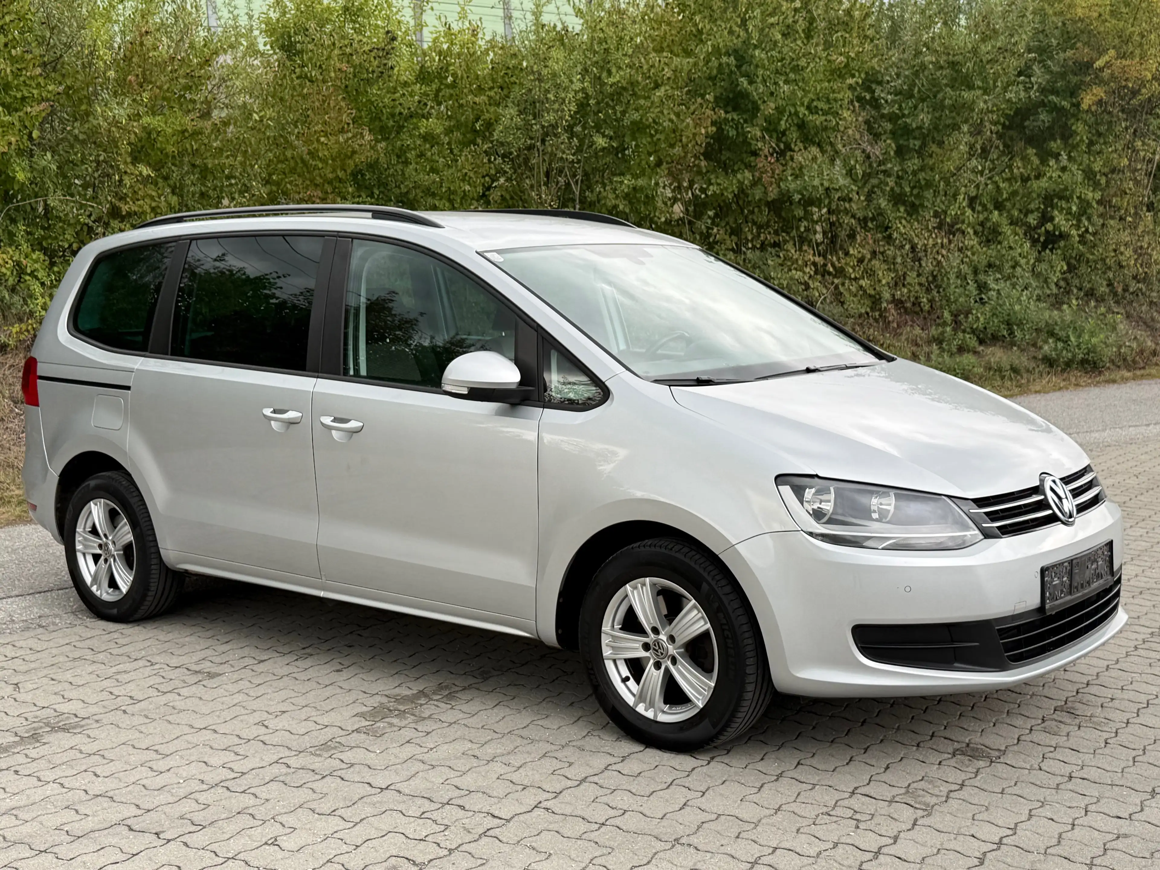 Volkswagen Sharan 2.0 TDI — photo 5