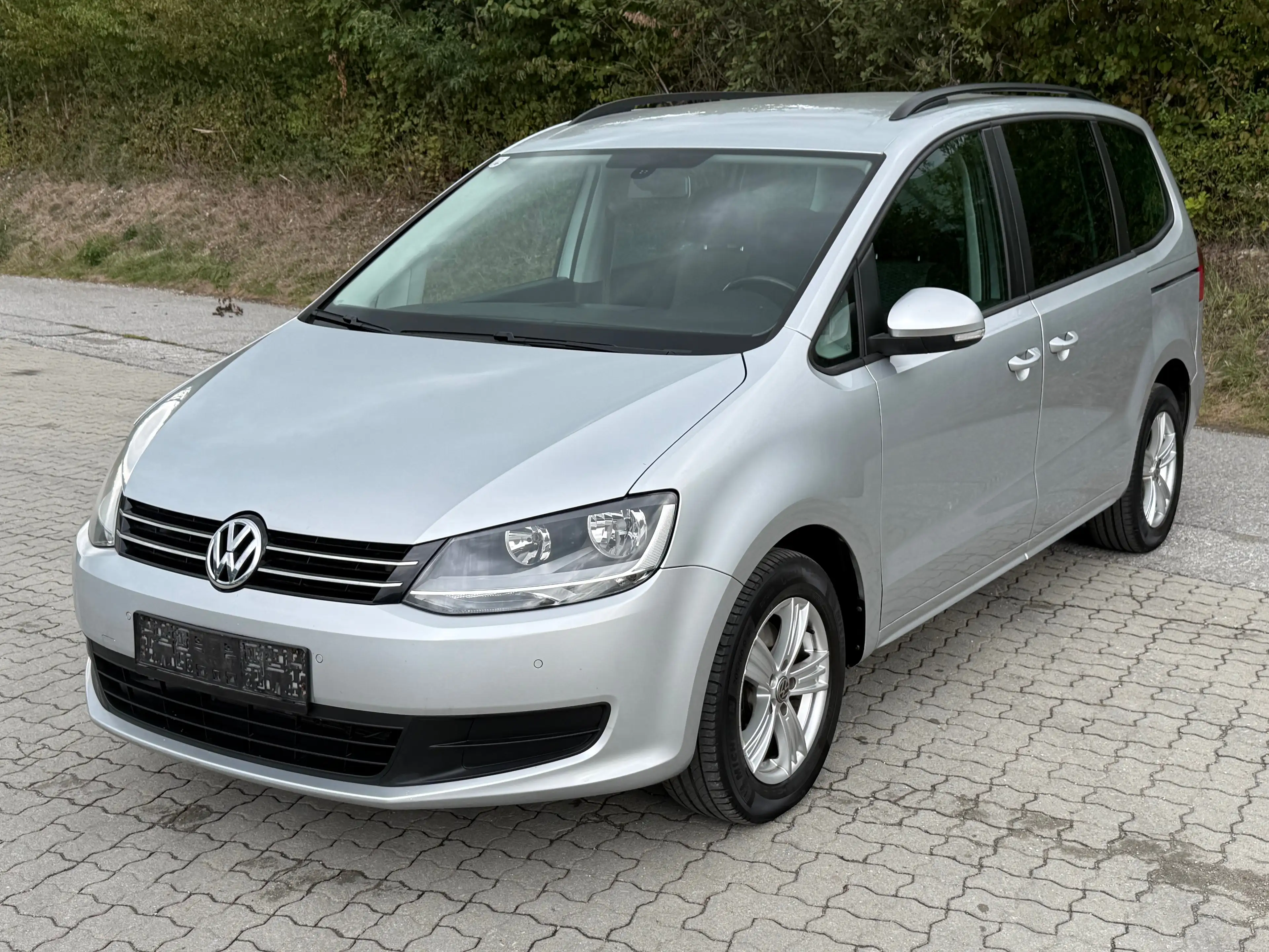 Volkswagen Sharan 2.0 TDI — photo 3