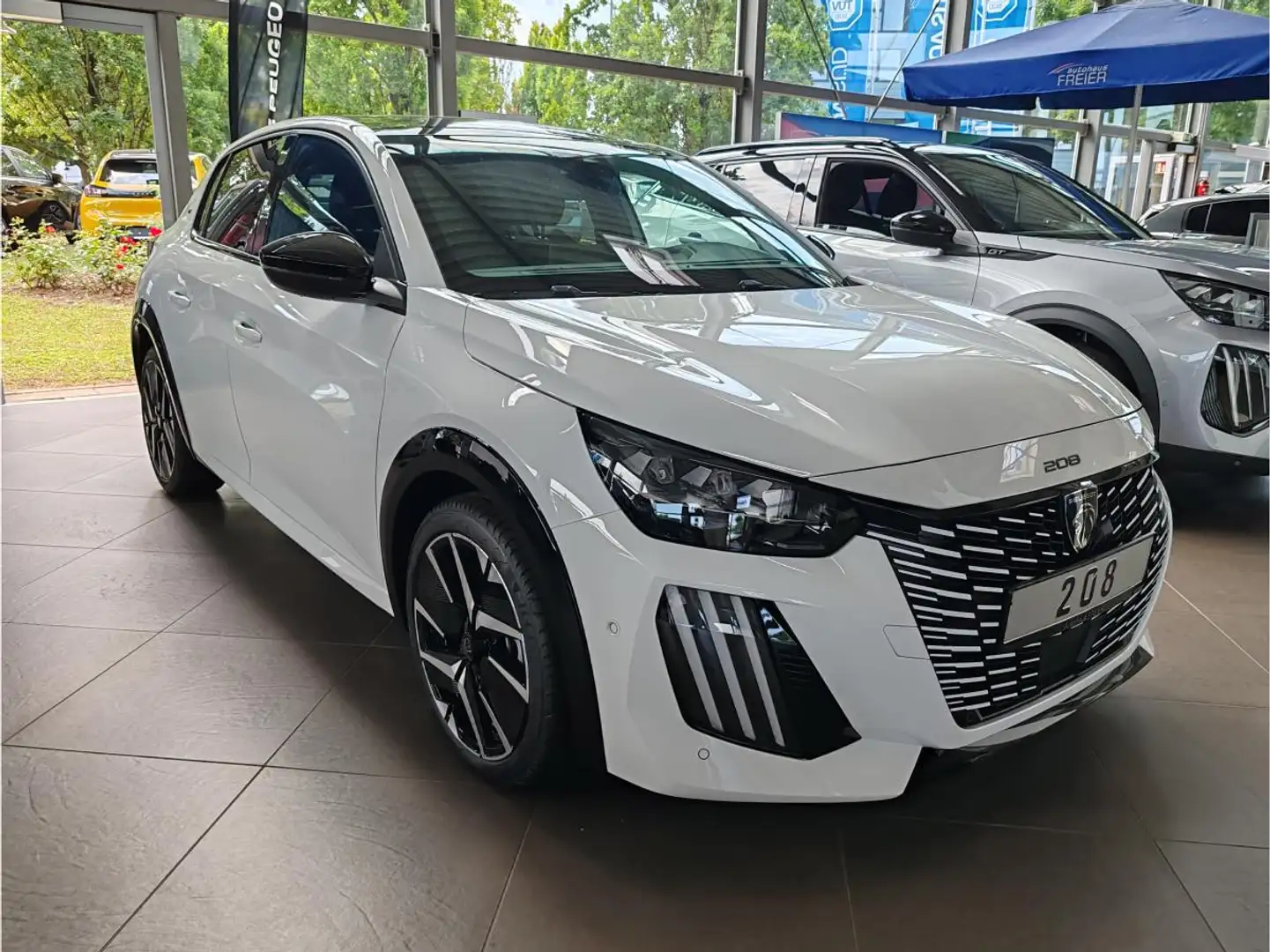 Peugeot 208 GT BENZIN MILD-Hybrid 110 Automatik ❗ VERFÜGBAR IN Weiß - 2