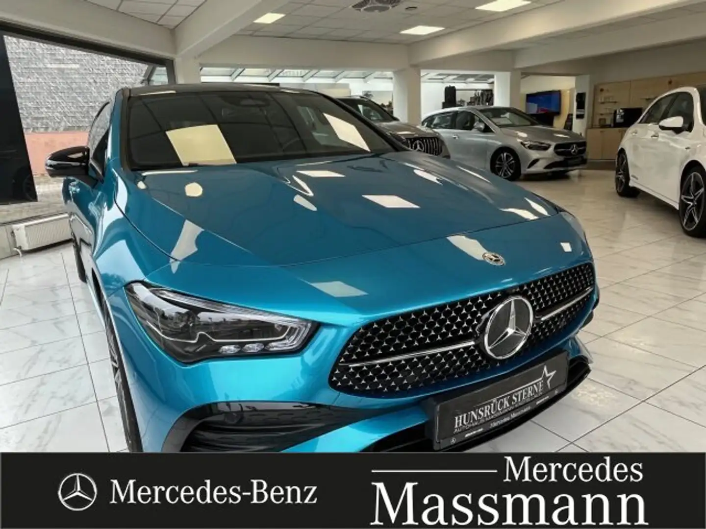 Mercedes-Benz CLA 200 CLA 200 Shooting Brake Blau - 1