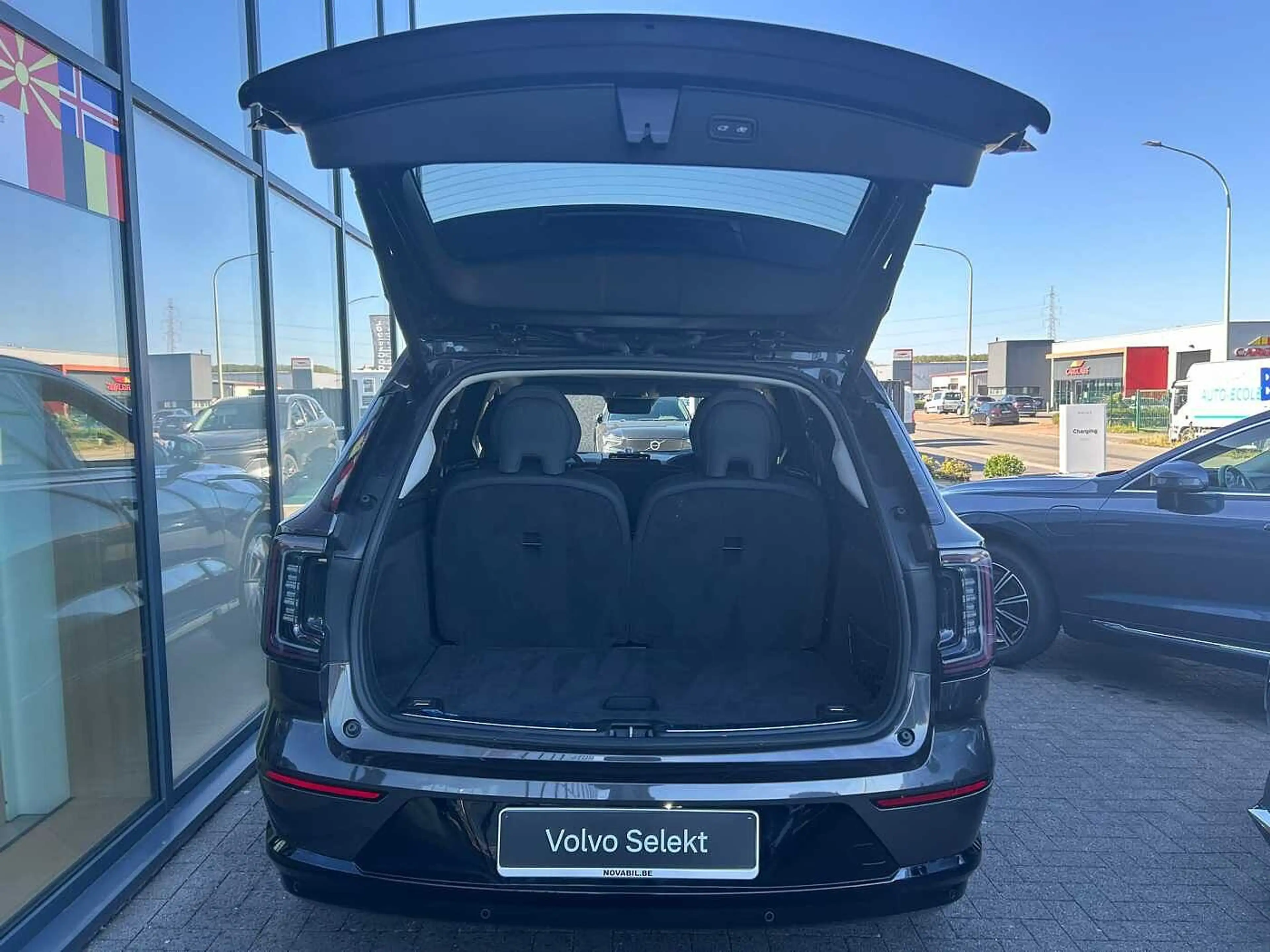Volvo EX90 Ultra, Twin Motor Performance, Électrique, 7 place — photo 7