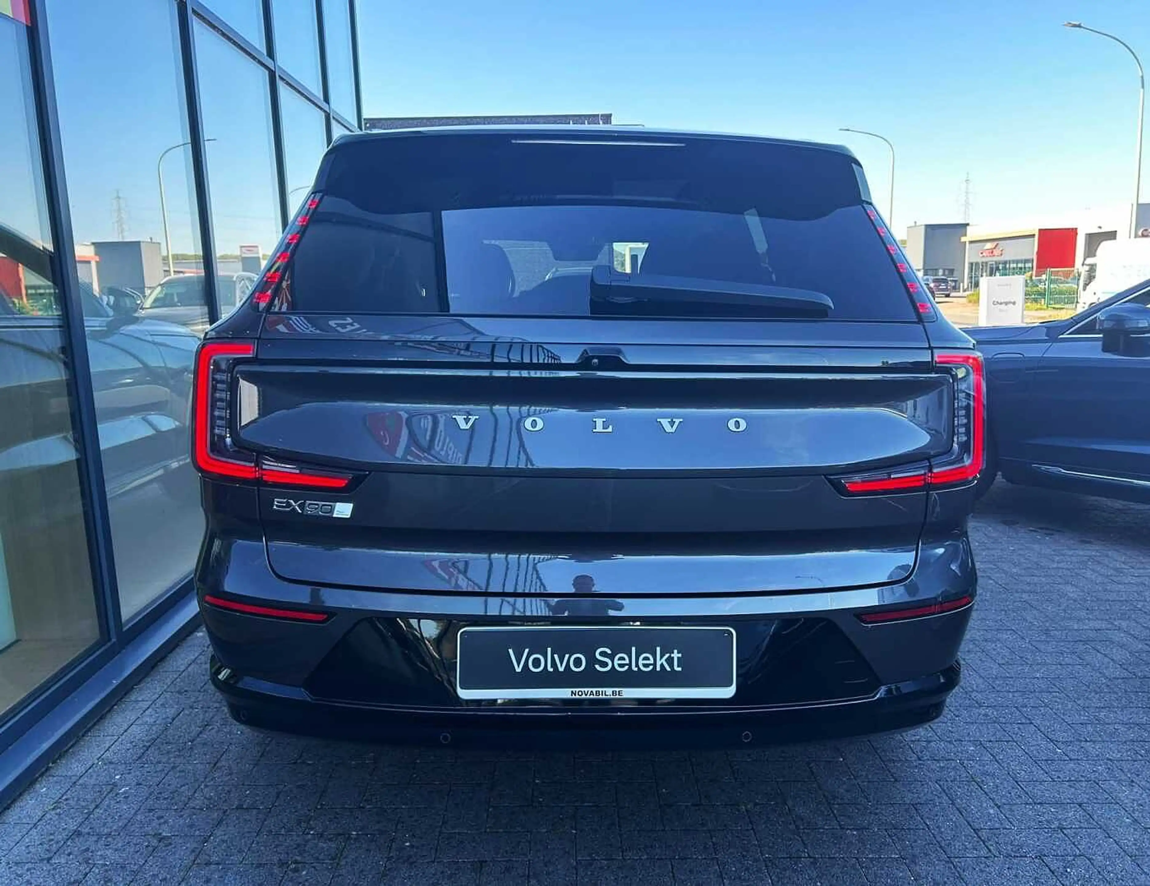 Volvo EX90 Ultra, Twin Motor Performance, Électrique, 7 place — photo 5