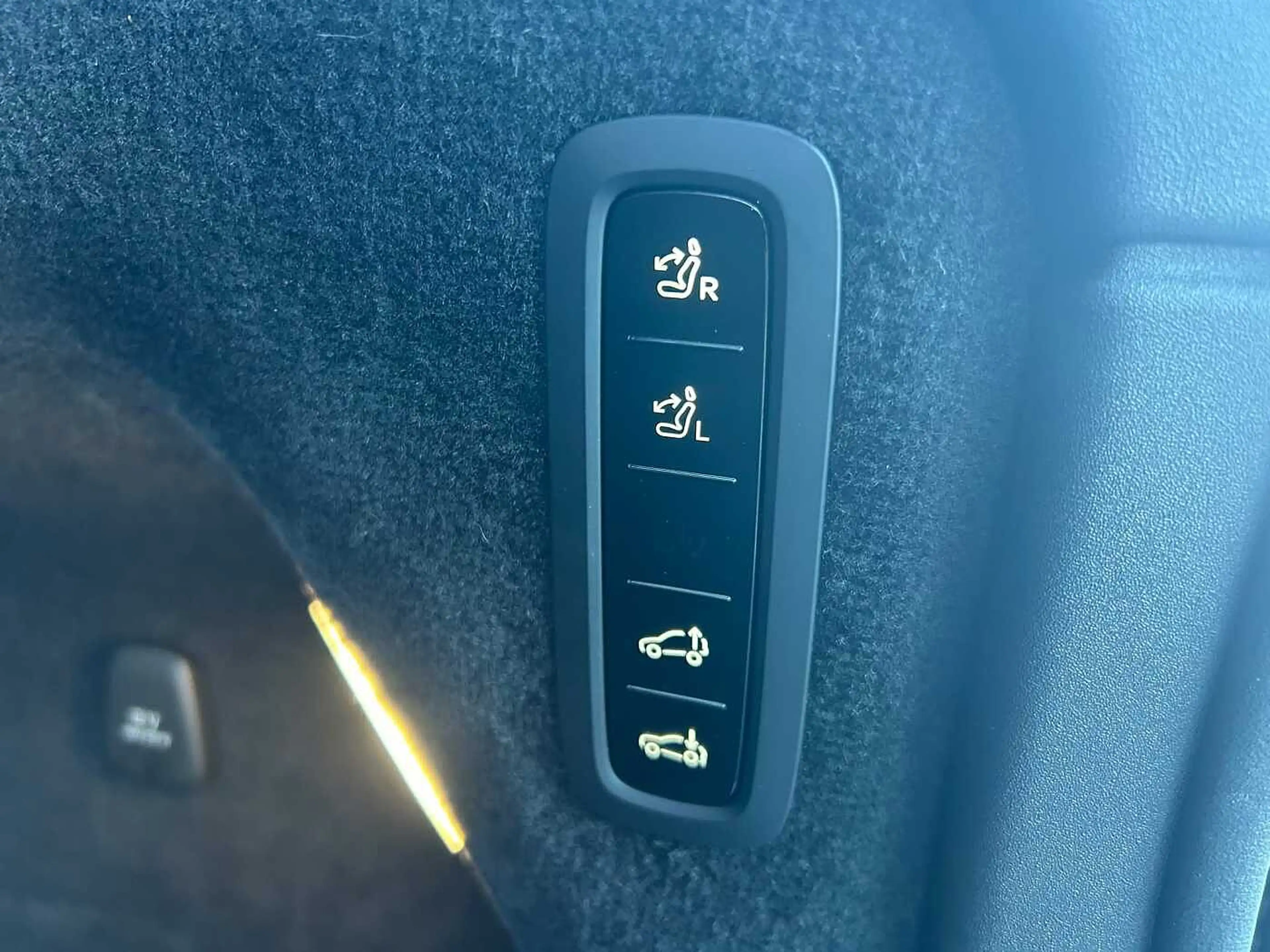 Volvo EX90 Ultra, Twin Motor Performance, Électrique, 7 place — photo 8