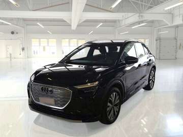 45 E-TRON QUATTRO BUSINESS ADVANCED SUV