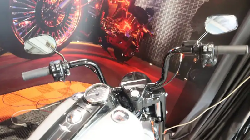 Harley-Davidson Road King - foto 5